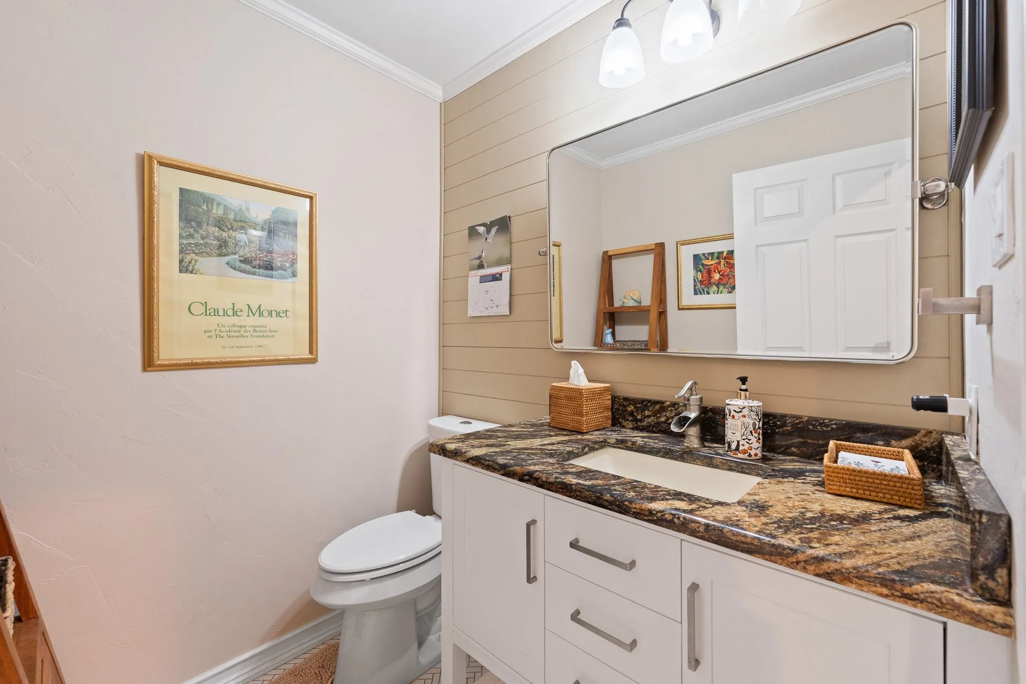 Guest half bathroom