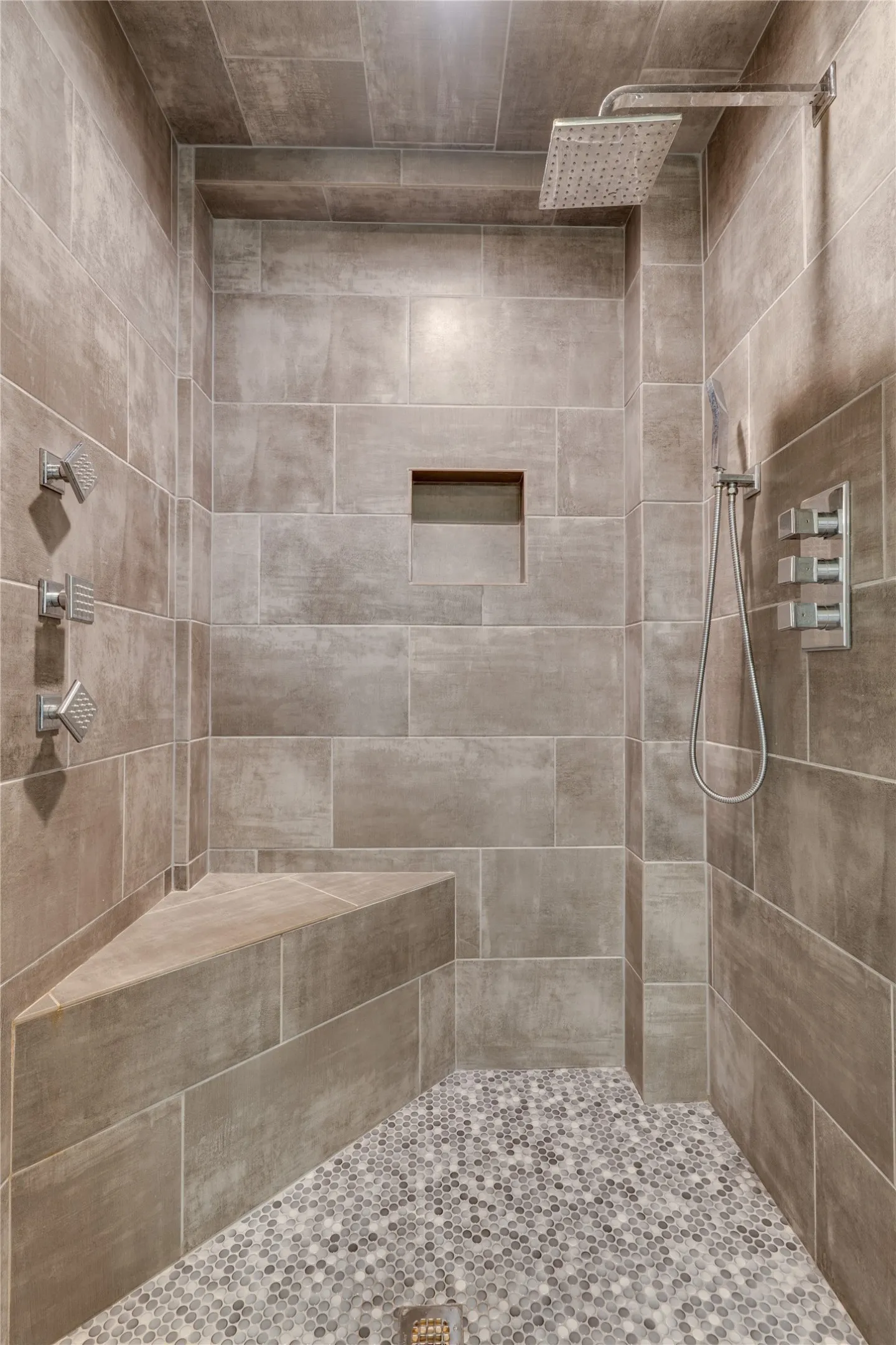 Tiled shower in 2nd guest bathroom