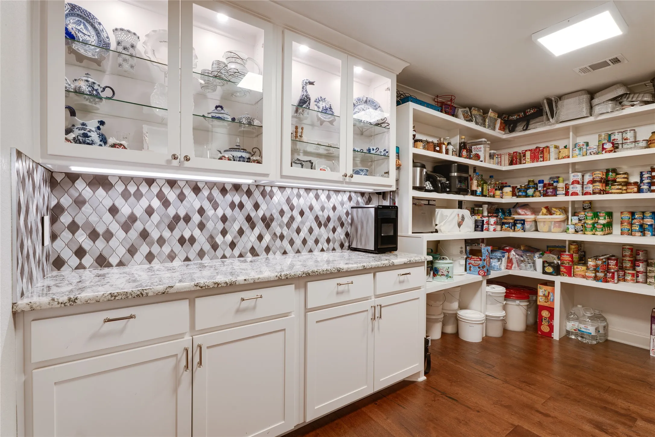 Butler's pantry with ample storage