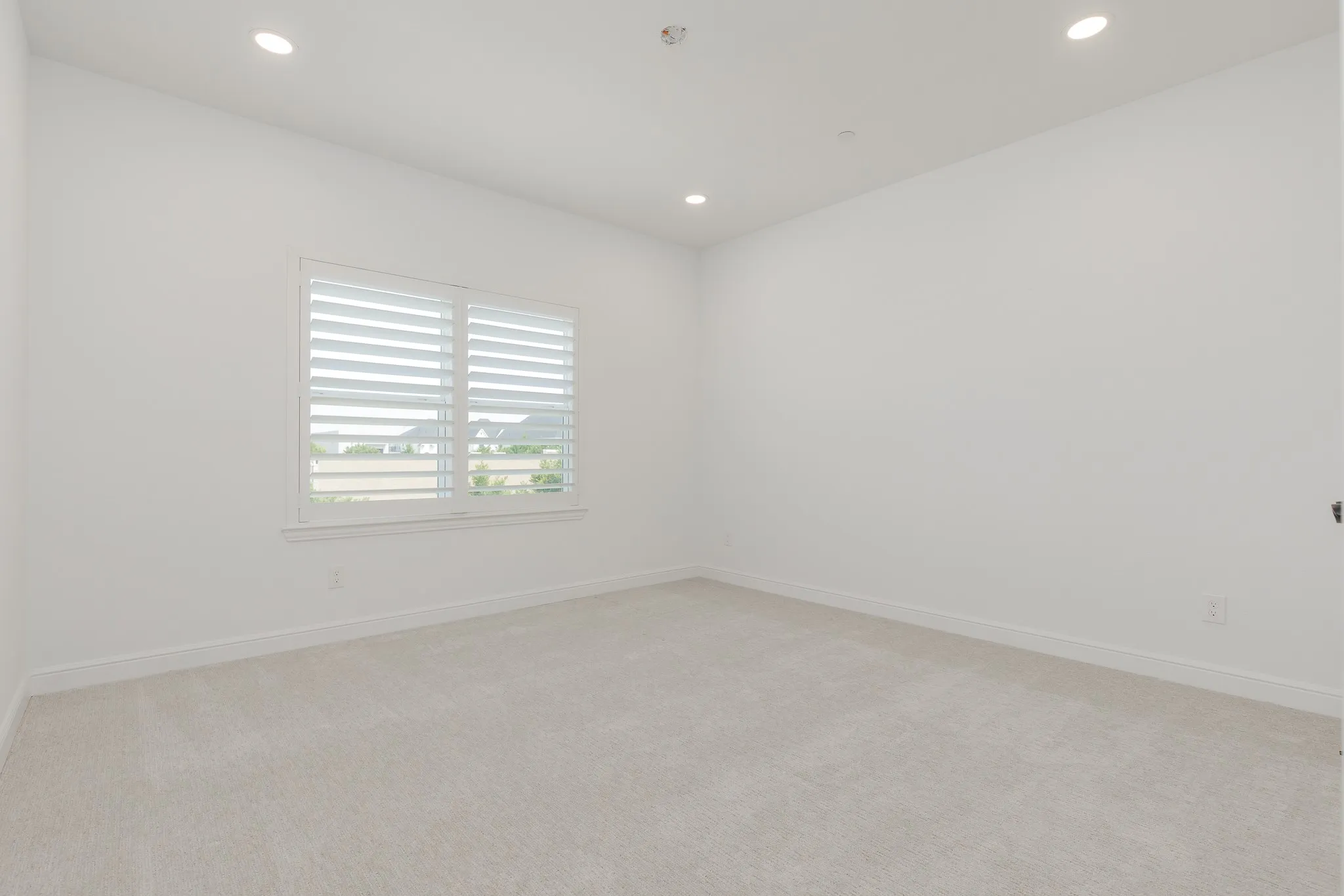 Townhouse For Sale in Collin County , 3109 Raphael Court, Mc Kinney, Texas 75070, 3 Bedroom, 3 Bathroom, 2 Garage spaces, 2,538 Sqft, built in 2017, mls#21342736, Real Estate Agent in Mc Kinney, Homes For Sale in Collin county, Homes For Sale in Mc Kinney, Realtor in Mc Kinney Texas, Real Estate Brokerage Independent Realty Texas, Luminita Cordes Realtor