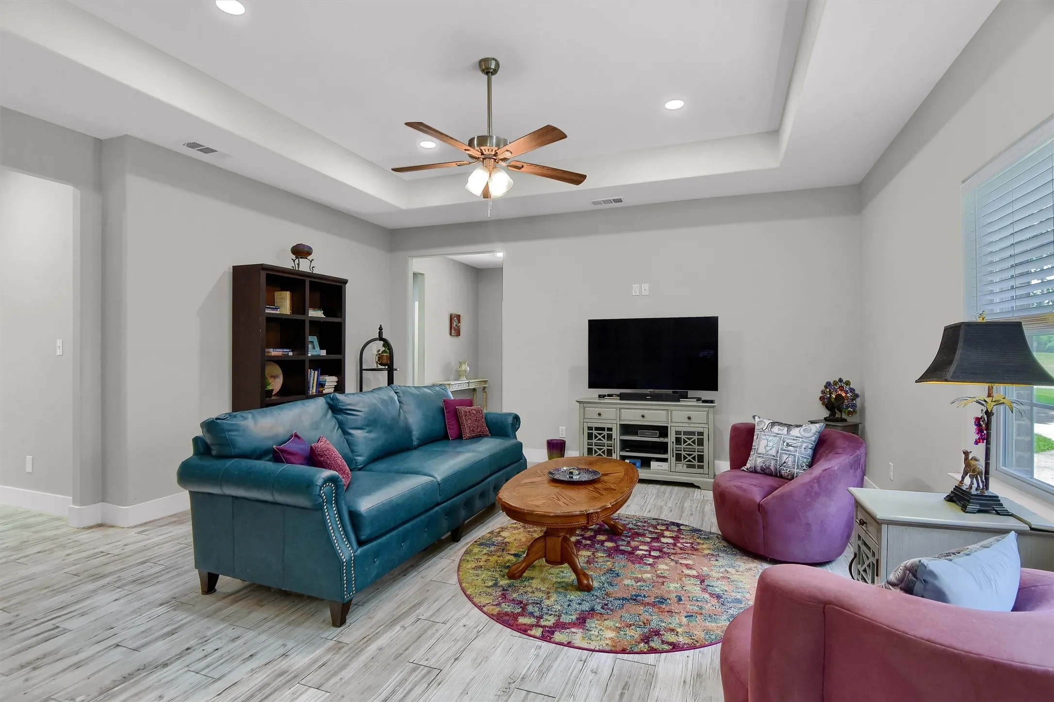 Single Family Residence For Rent in Grayson County , 3101 S College Boulevard, Denison, Texas 75020, 3 Bedroom, 2 Bathroom, 2 Garage spaces, 1,747 Sqft, built in 2020, mls#21353657, Real Estate Agent in Denison, Homes For Rent in Grayson county, Homes For Rent in Denison, Realtor in Denison Texas, Real Estate Brokerage Independent Realty Texas, Luminita Cordes Realtor