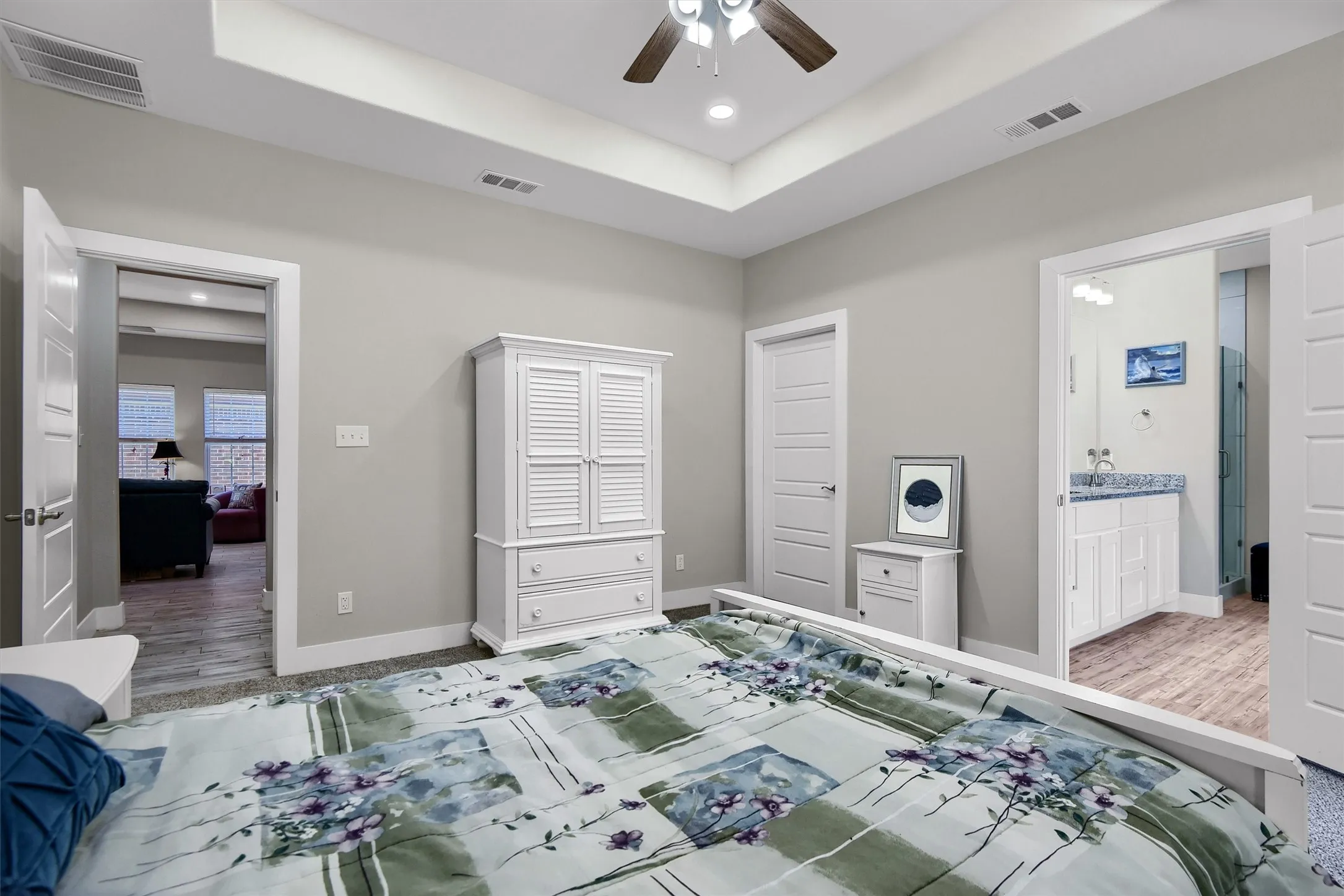 Single Family Residence For Rent in Grayson County , 3101 S College Boulevard, Denison, Texas 75020, 3 Bedroom, 2 Bathroom, 2 Garage spaces, 1,747 Sqft, built in 2020, mls#21353657, Real Estate Agent in Denison, Homes For Rent in Grayson county, Homes For Rent in Denison, Realtor in Denison Texas, Real Estate Brokerage Independent Realty Texas, Luminita Cordes Realtor