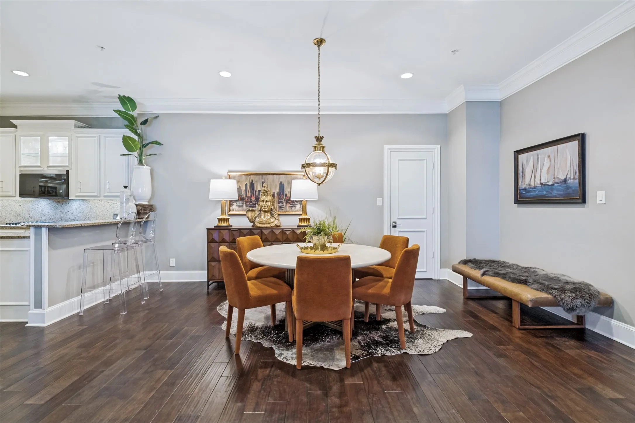 Condominium For Sale in Dallas County , 2848 Woodside Street 4C, Dallas, Texas 75204, 1 Bedroom, 2 Bathroom, 2 Garage spaces, 1,397 Sqft, built in 2003, Price $625,000, mls#21353612, Real Estate Agent in Dallas, Homes For Sale in Dallas county, Homes For Sale in Dallas, Realtor in Dallas Texas, Real Estate Brokerage Independent Realty Texas, Luminita Cordes Realtor