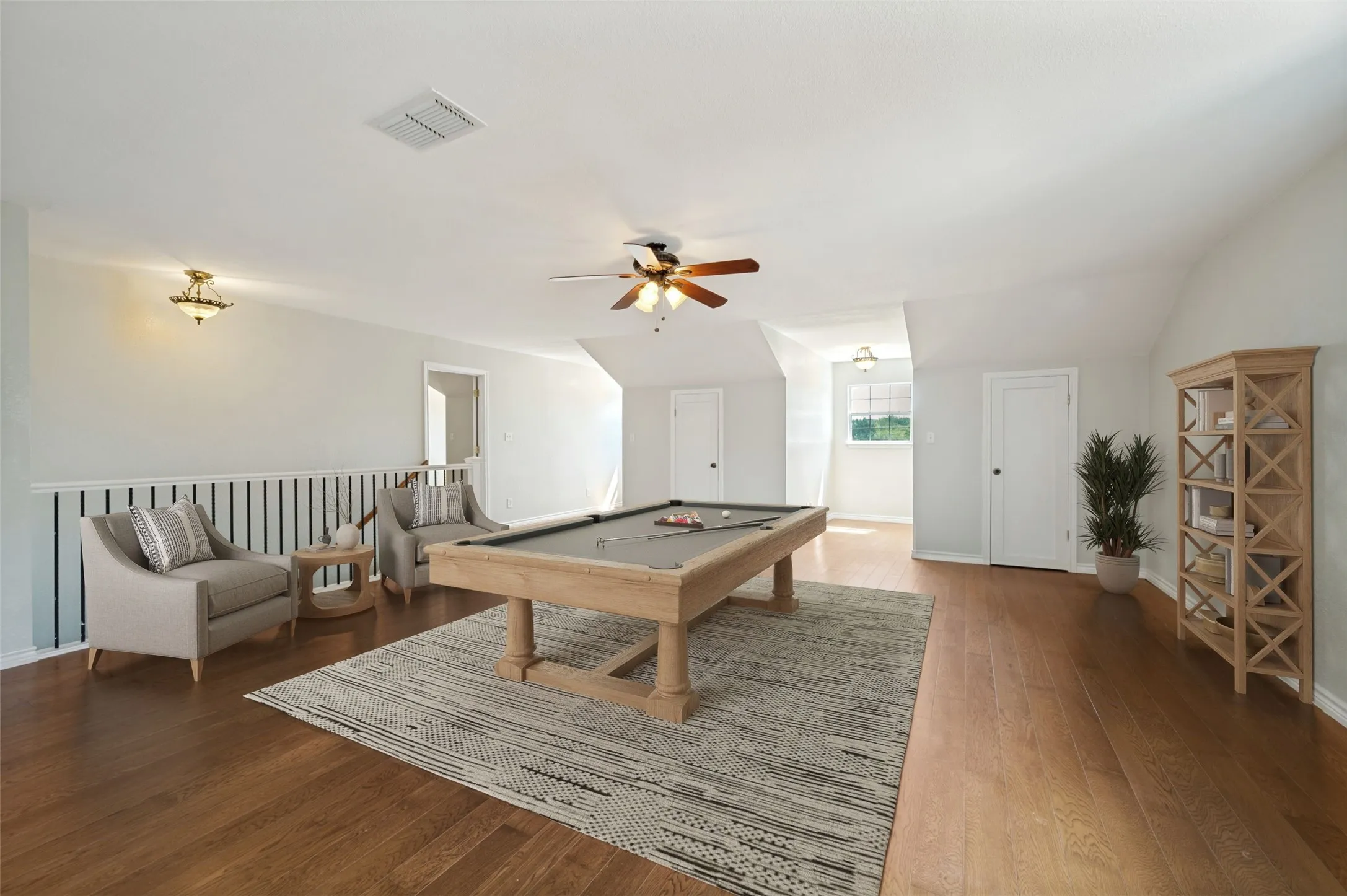 Single Family Residence For Sale in Cooke County , 229 Quail Run Road, Valley View, Texas 76272, 4 Bedroom, 3 Bathroom, 2 Garage spaces, 3,348 Sqft, built in 2006, mls#21353049, Real Estate Agent in Valley View, Homes For Sale in Cooke county, Homes For Sale in Valley View, Realtor in Valley View Texas, Real Estate Brokerage Independent Realty Texas, Luminita Cordes Realtor