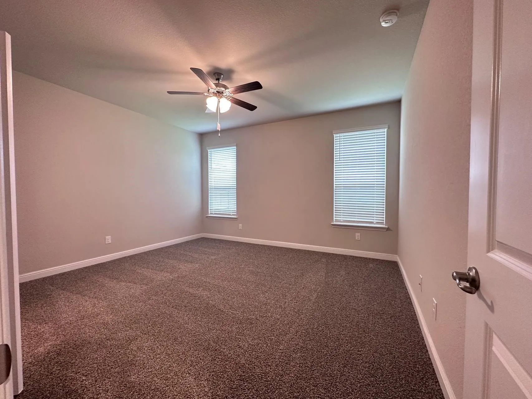 Single Family Residence For Sale in Denton County , 1049 Kirkham Way, Fort Worth, Texas 76247, 4 Bedroom, 2 Bathroom, 2 Garage spaces, 1,656 Sqft, built in 2023, mls#21340464, Real Estate Agent in Fort Worth, Homes For Sale in Denton county, Homes For Sale in Fort Worth, Realtor in Fort Worth Texas, Real Estate Brokerage Independent Realty Texas, Luminita Cordes Realtor