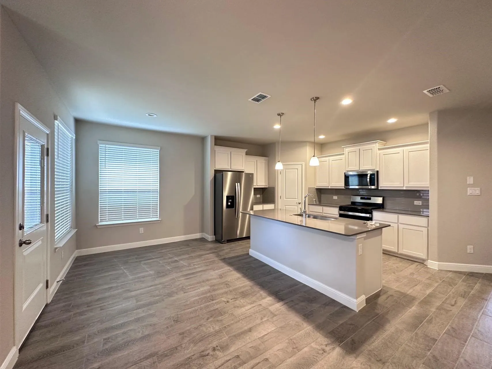 Single Family Residence For Sale in Denton County , 1049 Kirkham Way, Fort Worth, Texas 76247, 4 Bedroom, 2 Bathroom, 2 Garage spaces, 1,656 Sqft, built in 2023, mls#21340464, Real Estate Agent in Fort Worth, Homes For Sale in Denton county, Homes For Sale in Fort Worth, Realtor in Fort Worth Texas, Real Estate Brokerage Independent Realty Texas, Luminita Cordes Realtor