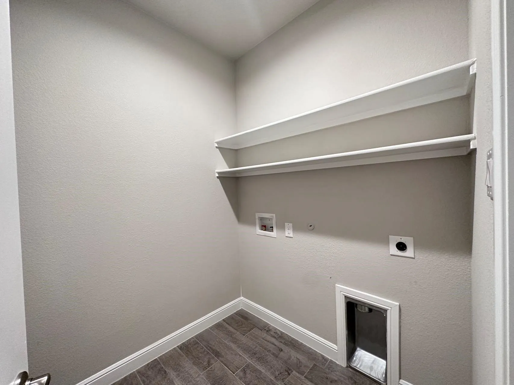 Single Family Residence For Sale in Denton County , 1049 Kirkham Way, Fort Worth, Texas 76247, 4 Bedroom, 2 Bathroom, 2 Garage spaces, 1,656 Sqft, built in 2023, mls#21340464, Real Estate Agent in Fort Worth, Homes For Sale in Denton county, Homes For Sale in Fort Worth, Realtor in Fort Worth Texas, Real Estate Brokerage Independent Realty Texas, Luminita Cordes Realtor