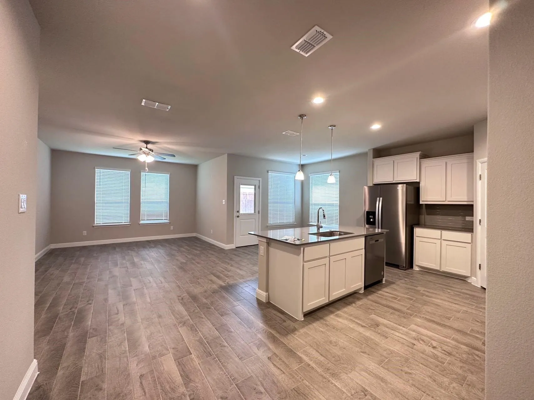 Single Family Residence For Sale in Denton County , 1049 Kirkham Way, Fort Worth, Texas 76247, 4 Bedroom, 2 Bathroom, 2 Garage spaces, 1,656 Sqft, built in 2023, mls#21340464, Real Estate Agent in Fort Worth, Homes For Sale in Denton county, Homes For Sale in Fort Worth, Realtor in Fort Worth Texas, Real Estate Brokerage Independent Realty Texas, Luminita Cordes Realtor