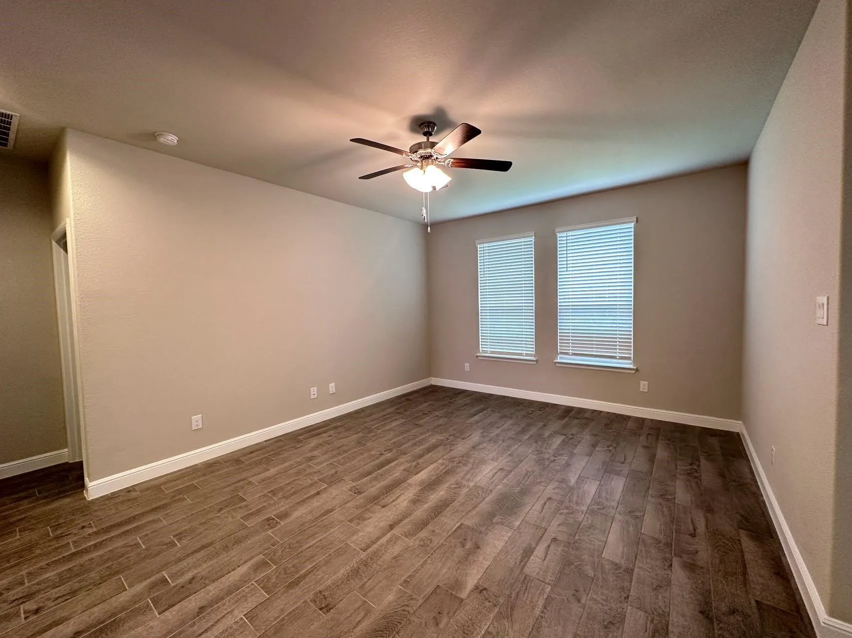 Single Family Residence For Sale in Denton County , 1049 Kirkham Way, Fort Worth, Texas 76247, 4 Bedroom, 2 Bathroom, 2 Garage spaces, 1,656 Sqft, built in 2023, mls#21340464, Real Estate Agent in Fort Worth, Homes For Sale in Denton county, Homes For Sale in Fort Worth, Realtor in Fort Worth Texas, Real Estate Brokerage Independent Realty Texas, Luminita Cordes Realtor