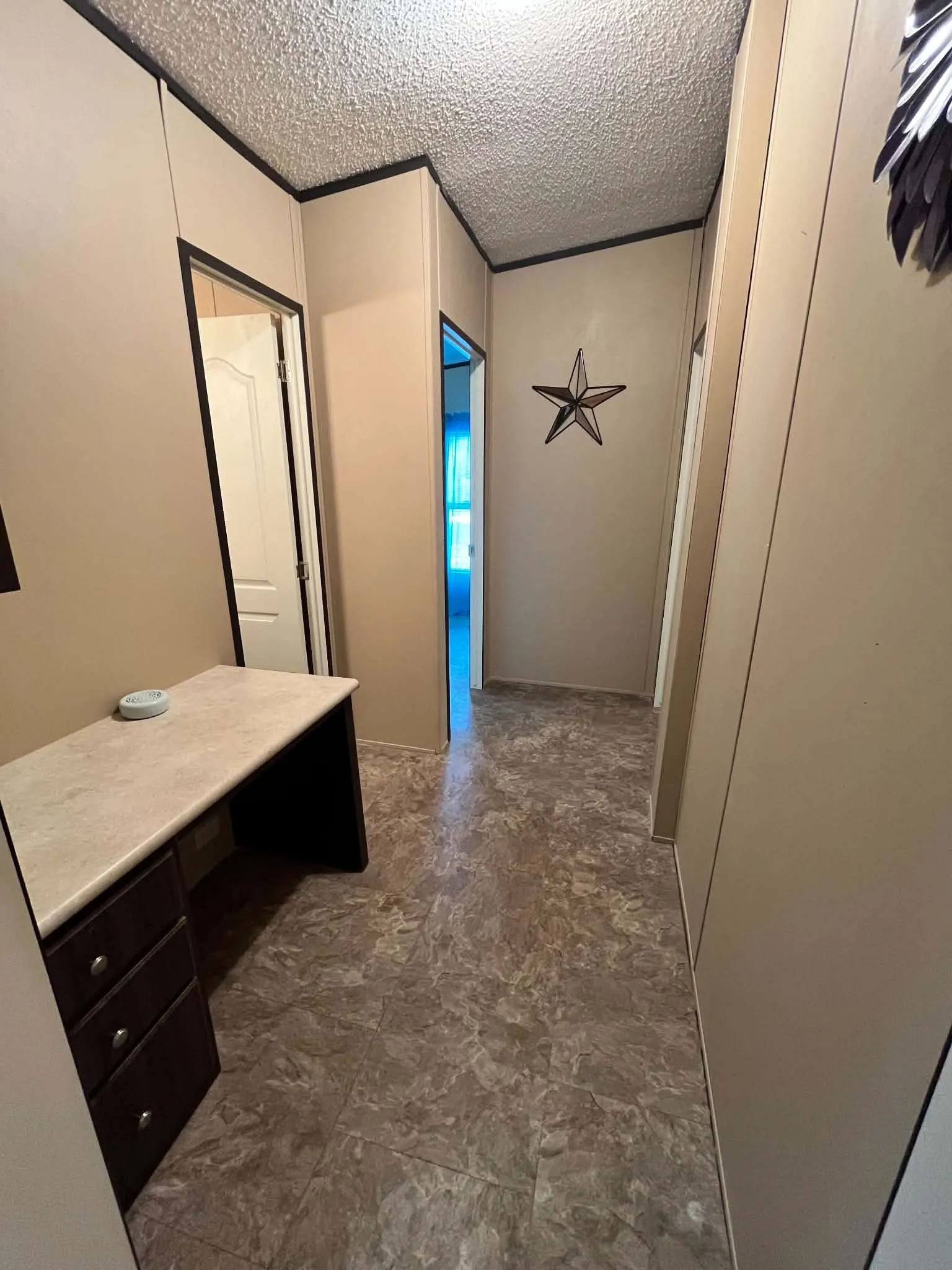 Mobile Home For Sale in Montague County , 10 Sol Court, Nocona, Texas 76255, 3 Bedroom, 2 Bathroom, Garage spaces, 1,408 Sqft, built in 2017, mls#21353678, Real Estate Agent in Nocona, Homes For Sale in Montague county, Homes For Sale in Nocona, Realtor in Nocona Texas, Real Estate Brokerage Independent Realty Texas, Luminita Cordes Realtor