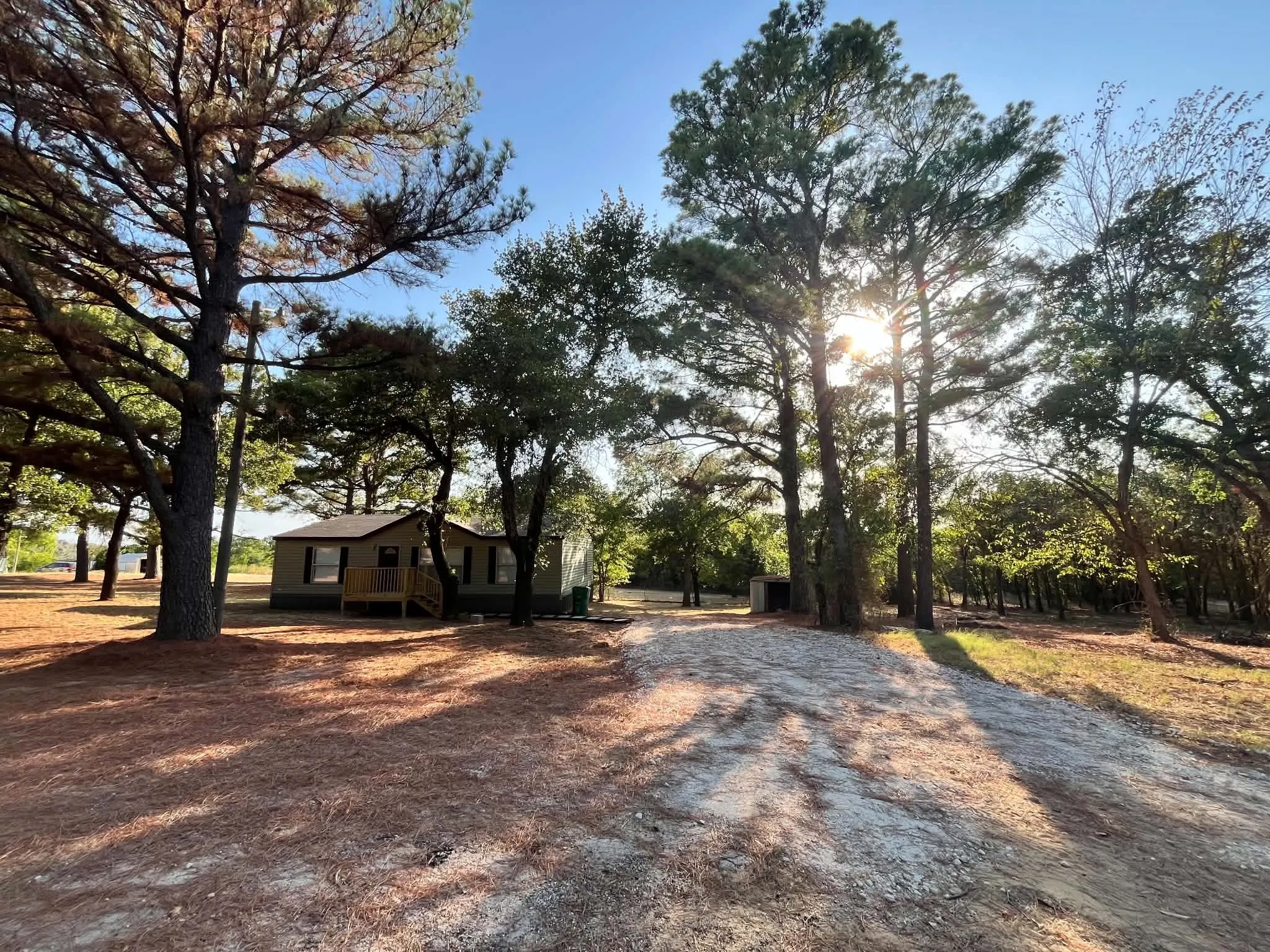 Mobile Home For Sale in Montague County , 10 Sol Court, Nocona, Texas 76255, 3 Bedroom, 2 Bathroom, Garage spaces, 1,408 Sqft, built in 2017, mls#21353678, Real Estate Agent in Nocona, Homes For Sale in Montague county, Homes For Sale in Nocona, Realtor in Nocona Texas, Real Estate Brokerage Independent Realty Texas, Luminita Cordes Realtor