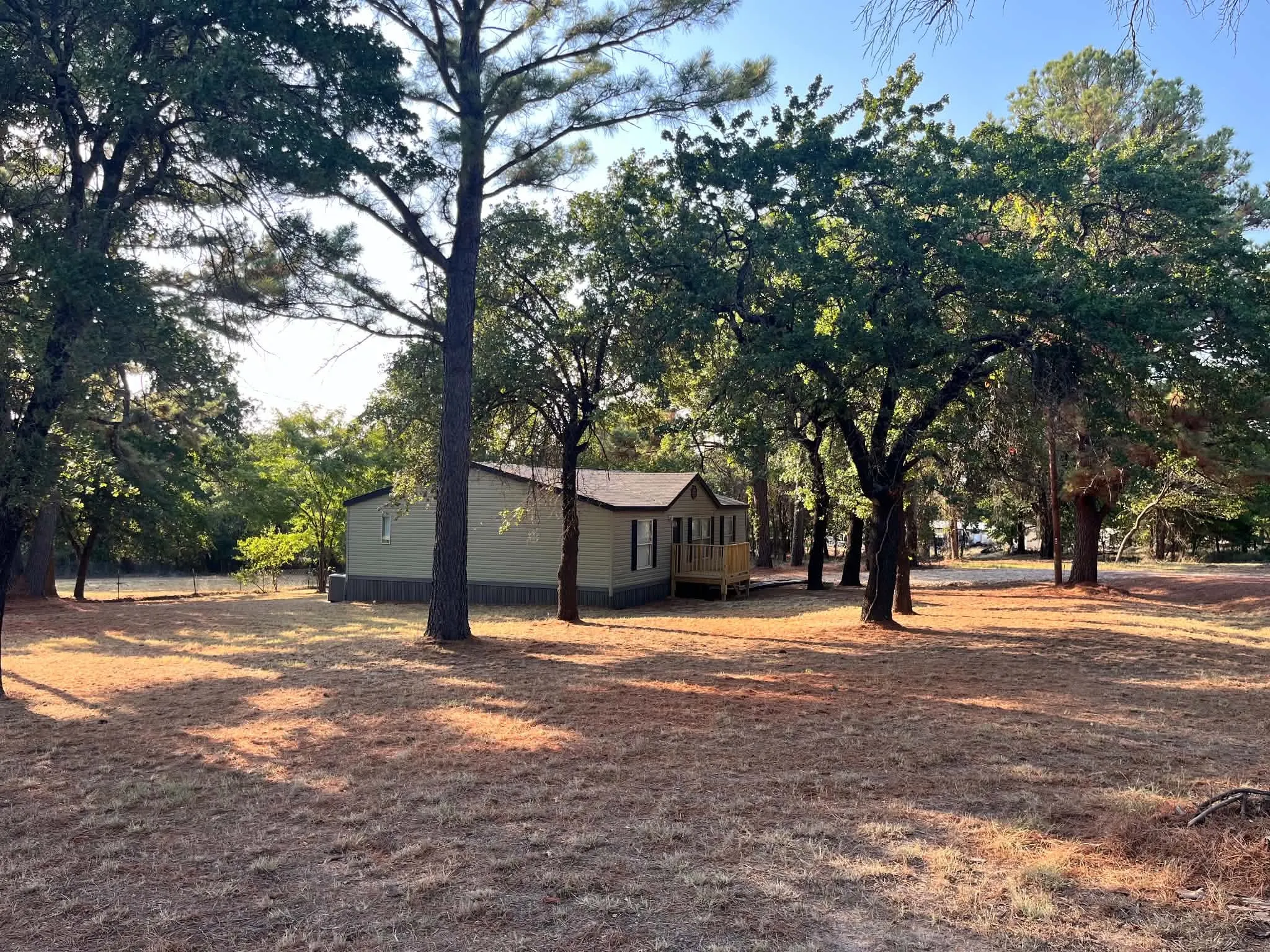 Mobile Home For Sale in Montague County , 10 Sol Court, Nocona, Texas 76255, 3 Bedroom, 2 Bathroom, Garage spaces, 1,408 Sqft, built in 2017, mls#21353678, Real Estate Agent in Nocona, Homes For Sale in Montague county, Homes For Sale in Nocona, Realtor in Nocona Texas, Real Estate Brokerage Independent Realty Texas, Luminita Cordes Realtor