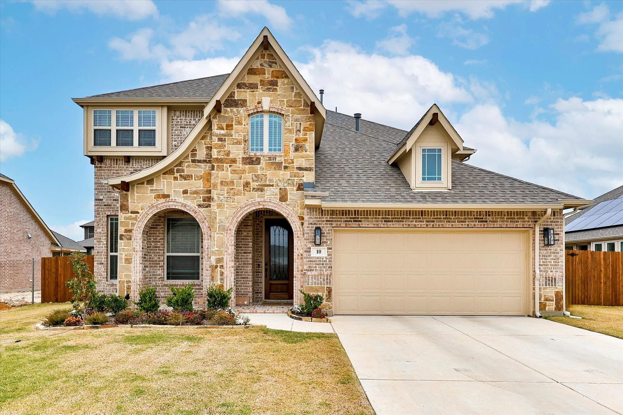 Single Family Residence For Sale in Denton County , 10 Covey Lane, Sanger, Texas 76266, 5 Bedroom, 4 Bathroom, 2 Garage spaces, 3,274 Sqft, built in 2023, mls#21353412, Real Estate Agent in Sanger, Homes For Sale in Denton county, Homes For Sale in Sanger, Realtor in Sanger Texas, Real Estate Brokerage Independent Realty Texas, Luminita Cordes Realtor
