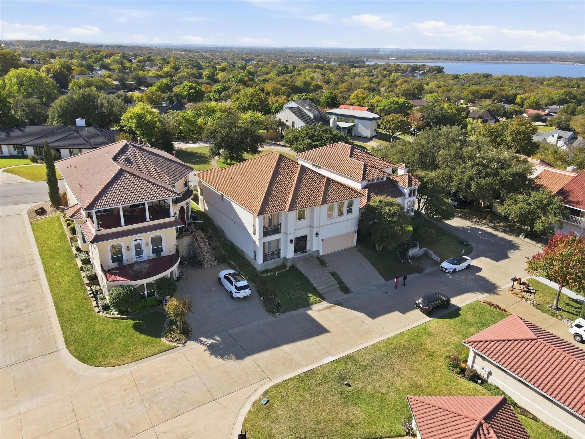 Single Family Residence For Sale in Tarrant County , 7725 Lakeview Circle, Fort Worth, Texas 76179, 4 Bedroom, 4 Bathroom, 2 Garage spaces, 3,389 Sqft, built in 2022, mls#21353162, Real Estate Agent in Fort Worth, Homes For Sale in Tarrant county, Homes For Sale in Fort Worth, Realtor in Fort Worth Texas, Real Estate Brokerage Independent Realty Texas, Luminita Cordes Realtor