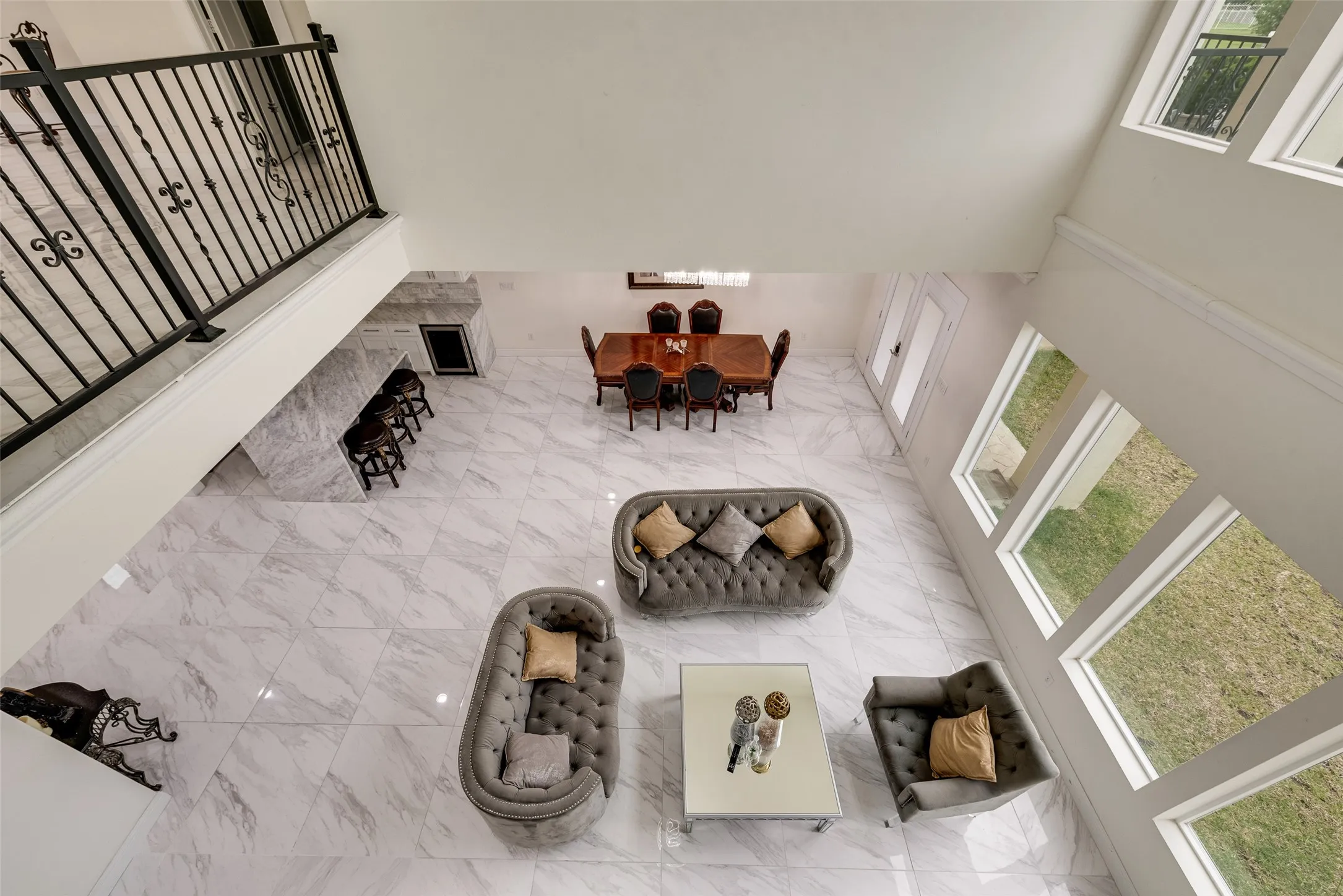 Single Family Residence For Sale in Tarrant County , 7725 Lakeview Circle, Fort Worth, Texas 76179, 4 Bedroom, 4 Bathroom, 2 Garage spaces, 3,389 Sqft, built in 2022, mls#21353162, Real Estate Agent in Fort Worth, Homes For Sale in Tarrant county, Homes For Sale in Fort Worth, Realtor in Fort Worth Texas, Real Estate Brokerage Independent Realty Texas, Luminita Cordes Realtor