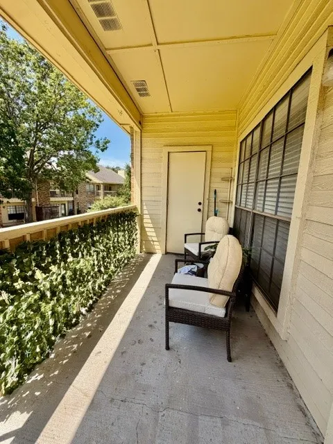 Condominium For Sale in Collin County , 3120 Devonshire Drive 231, Plano, Texas 75075, 2 Bedroom, 2 Bathroom, Garage spaces, 1,071 Sqft, built in 1984, mls#21353230, Real Estate Agent in Plano, Homes For Sale in Collin county, Homes For Sale in Plano, Realtor in Plano Texas, Real Estate Brokerage Independent Realty Texas, Luminita Cordes Realtor