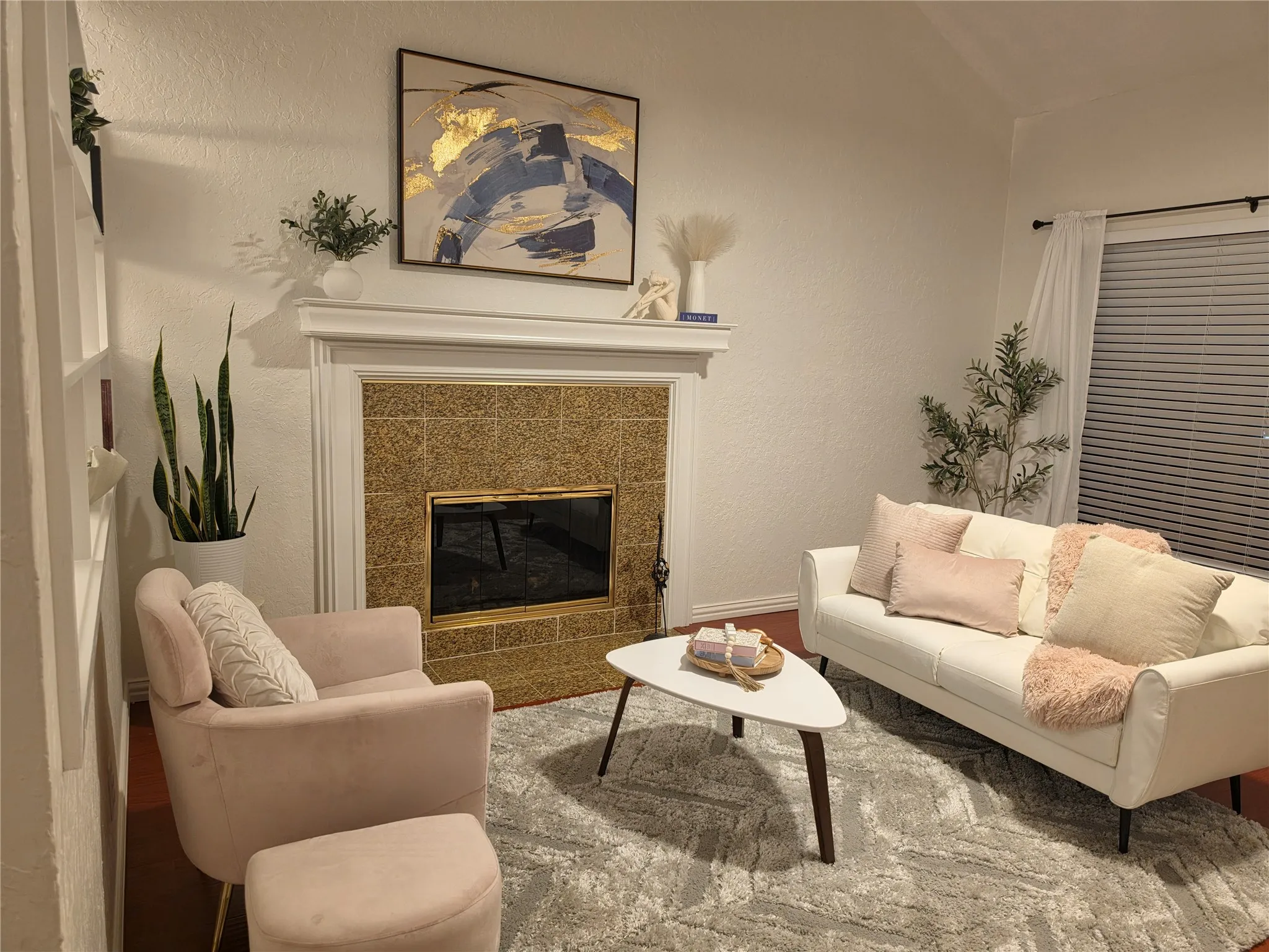 Condominium For Sale in Collin County , 3120 Devonshire Drive 231, Plano, Texas 75075, 2 Bedroom, 2 Bathroom, Garage spaces, 1,071 Sqft, built in 1984, mls#21353230, Real Estate Agent in Plano, Homes For Sale in Collin county, Homes For Sale in Plano, Realtor in Plano Texas, Real Estate Brokerage Independent Realty Texas, Luminita Cordes Realtor
