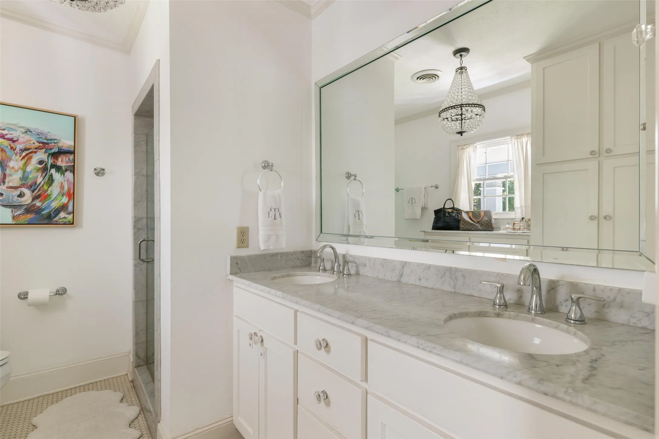 Single Family Residence For Sale in Tarrant County , 2036 Windsor Place, Fort Worth, Texas 76110, 4 Bedroom, 4 Bathroom, 2 Garage spaces, 3,137 Sqft, built in 1938, mls#21353416, Real Estate Agent in Fort Worth, Homes For Sale in Tarrant county, Homes For Sale in Fort Worth, Realtor in Fort Worth Texas, Real Estate Brokerage Independent Realty Texas, Luminita Cordes Realtor