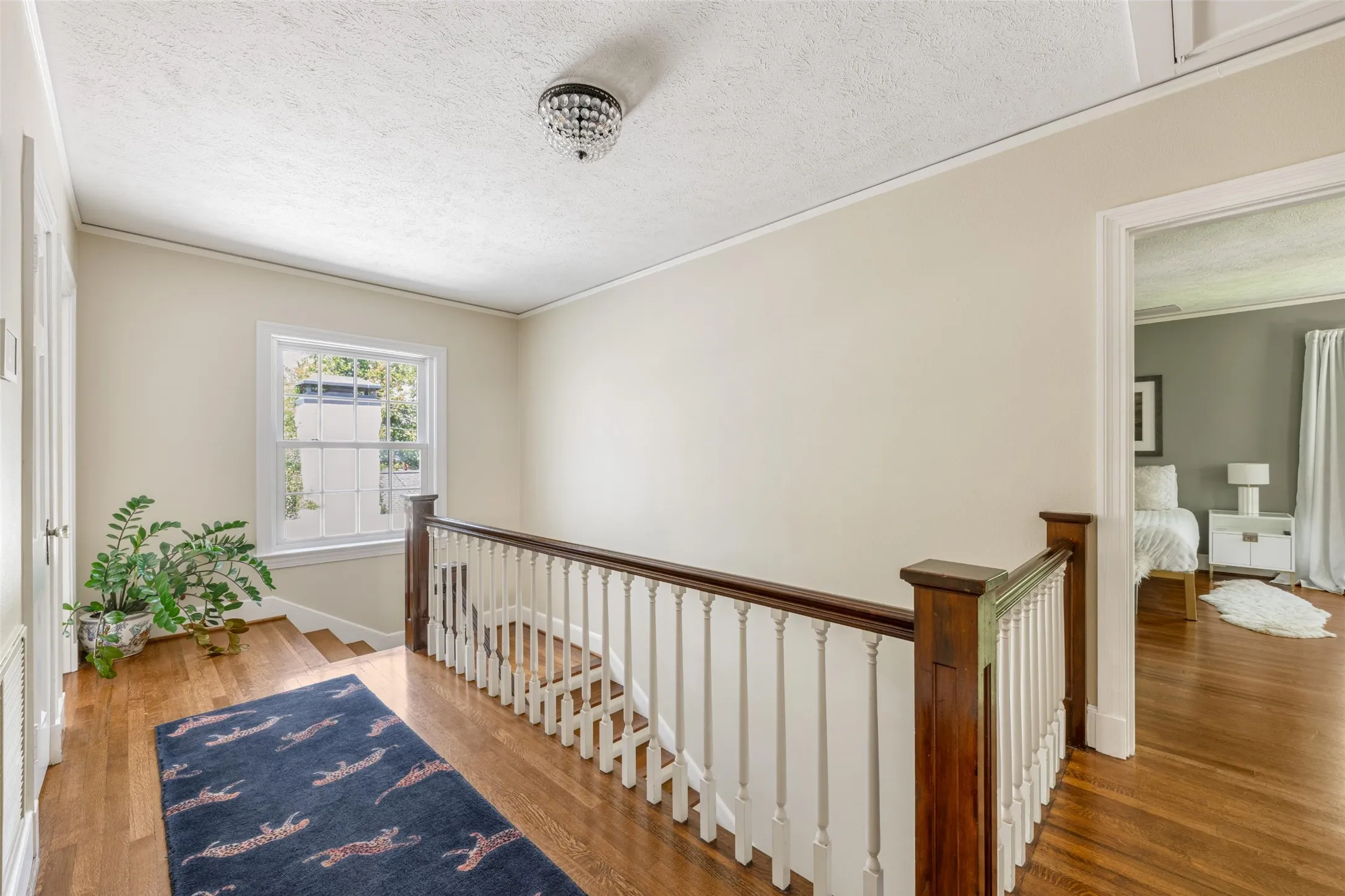 Single Family Residence For Sale in Tarrant County , 2036 Windsor Place, Fort Worth, Texas 76110, 4 Bedroom, 4 Bathroom, 2 Garage spaces, 3,137 Sqft, built in 1938, mls#21353416, Real Estate Agent in Fort Worth, Homes For Sale in Tarrant county, Homes For Sale in Fort Worth, Realtor in Fort Worth Texas, Real Estate Brokerage Independent Realty Texas, Luminita Cordes Realtor