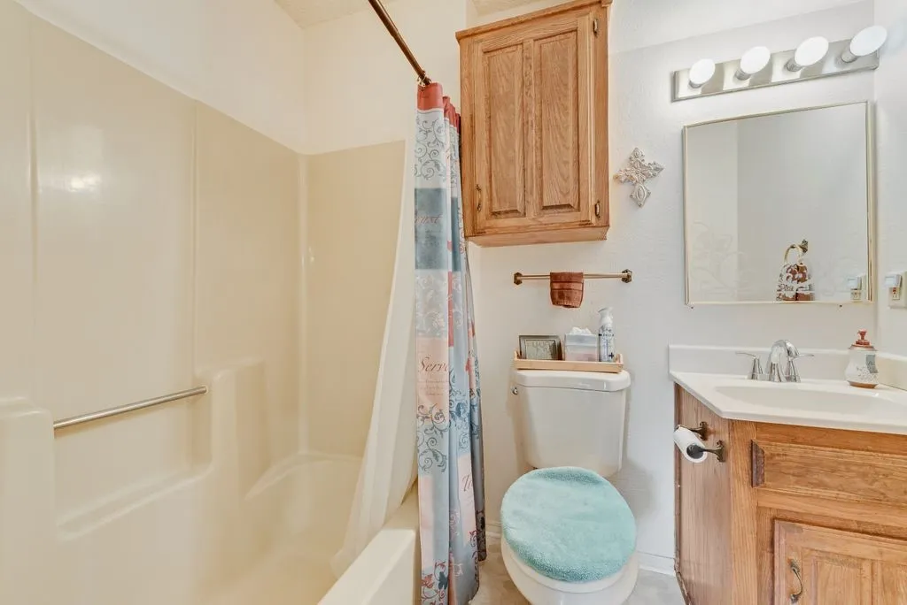 Hall Bathroom