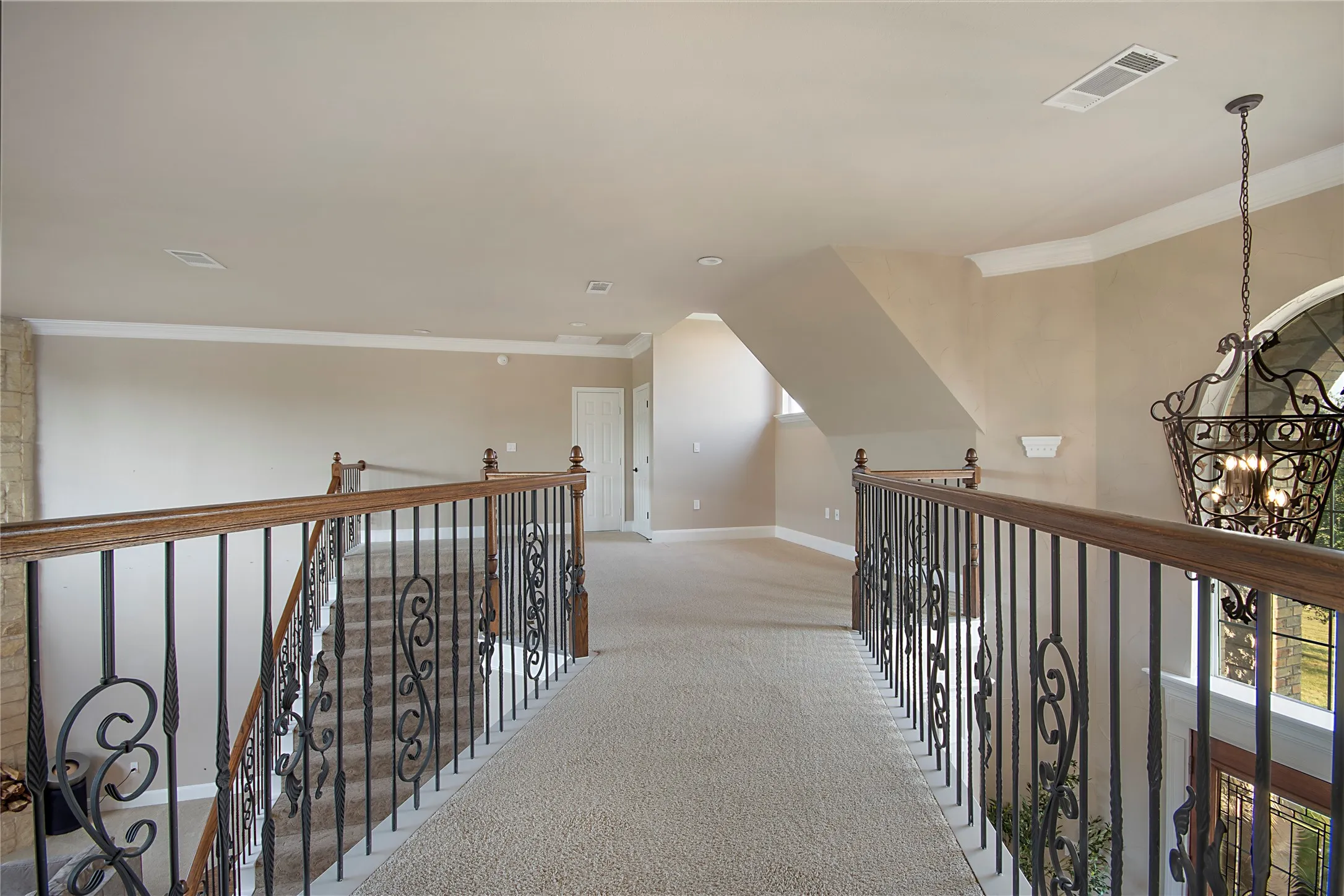 Single Family Residence For Sale in Collin County , 4701 Lake Drive, Celina, Texas 75009, 5 Bedroom, 4 Bathroom, 3 Garage spaces, 5,197 Sqft, built in 2003, mls#21349630, Real Estate Agent in Celina, Homes For Sale in Collin county, Homes For Sale in Celina, Realtor in Celina Texas, Real Estate Brokerage Independent Realty Texas, Luminita Cordes Realtor