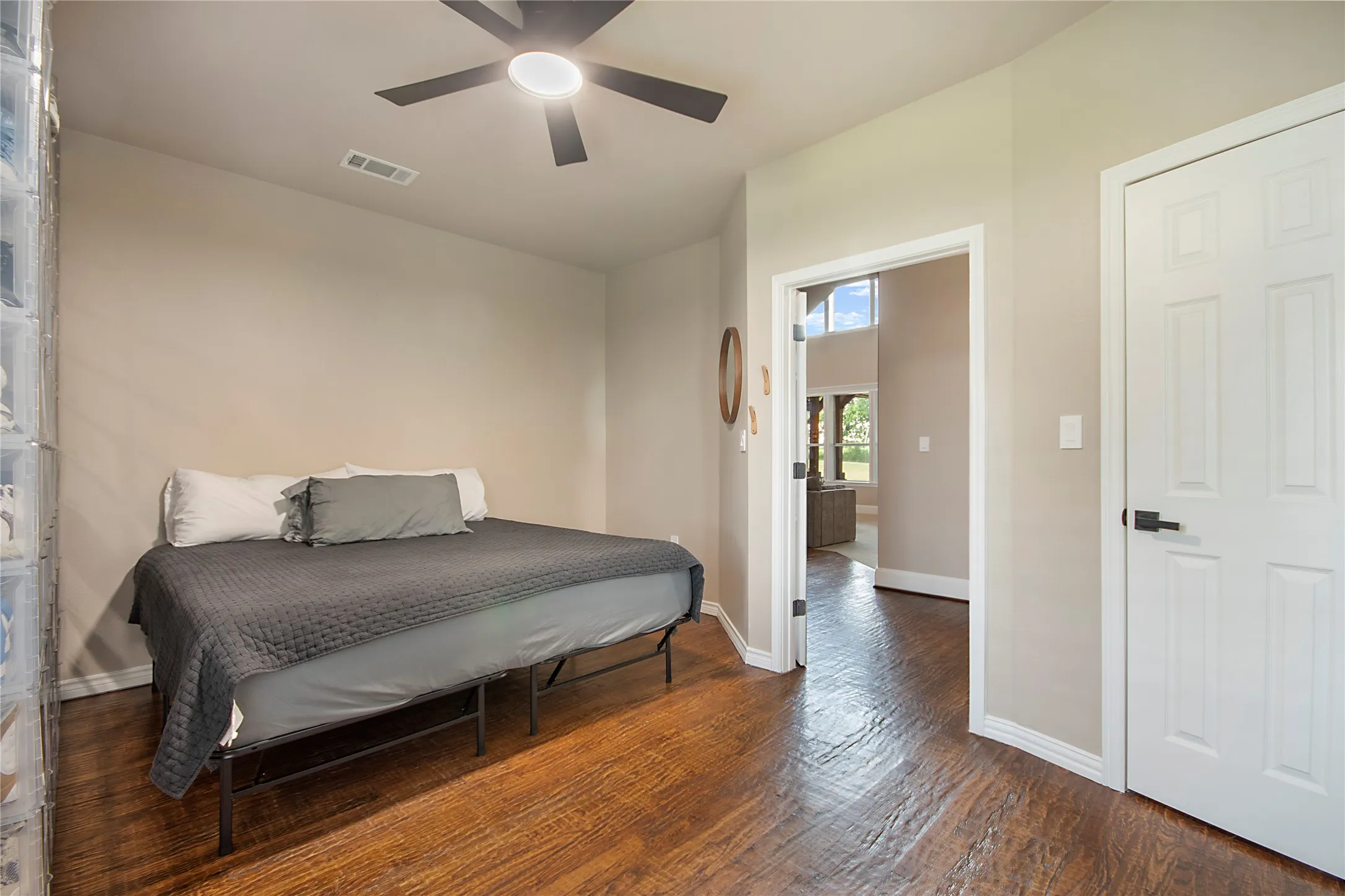 Single Family Residence For Sale in Collin County , 4701 Lake Drive, Celina, Texas 75009, 5 Bedroom, 4 Bathroom, 3 Garage spaces, 5,197 Sqft, built in 2003, mls#21349630, Real Estate Agent in Celina, Homes For Sale in Collin county, Homes For Sale in Celina, Realtor in Celina Texas, Real Estate Brokerage Independent Realty Texas, Luminita Cordes Realtor