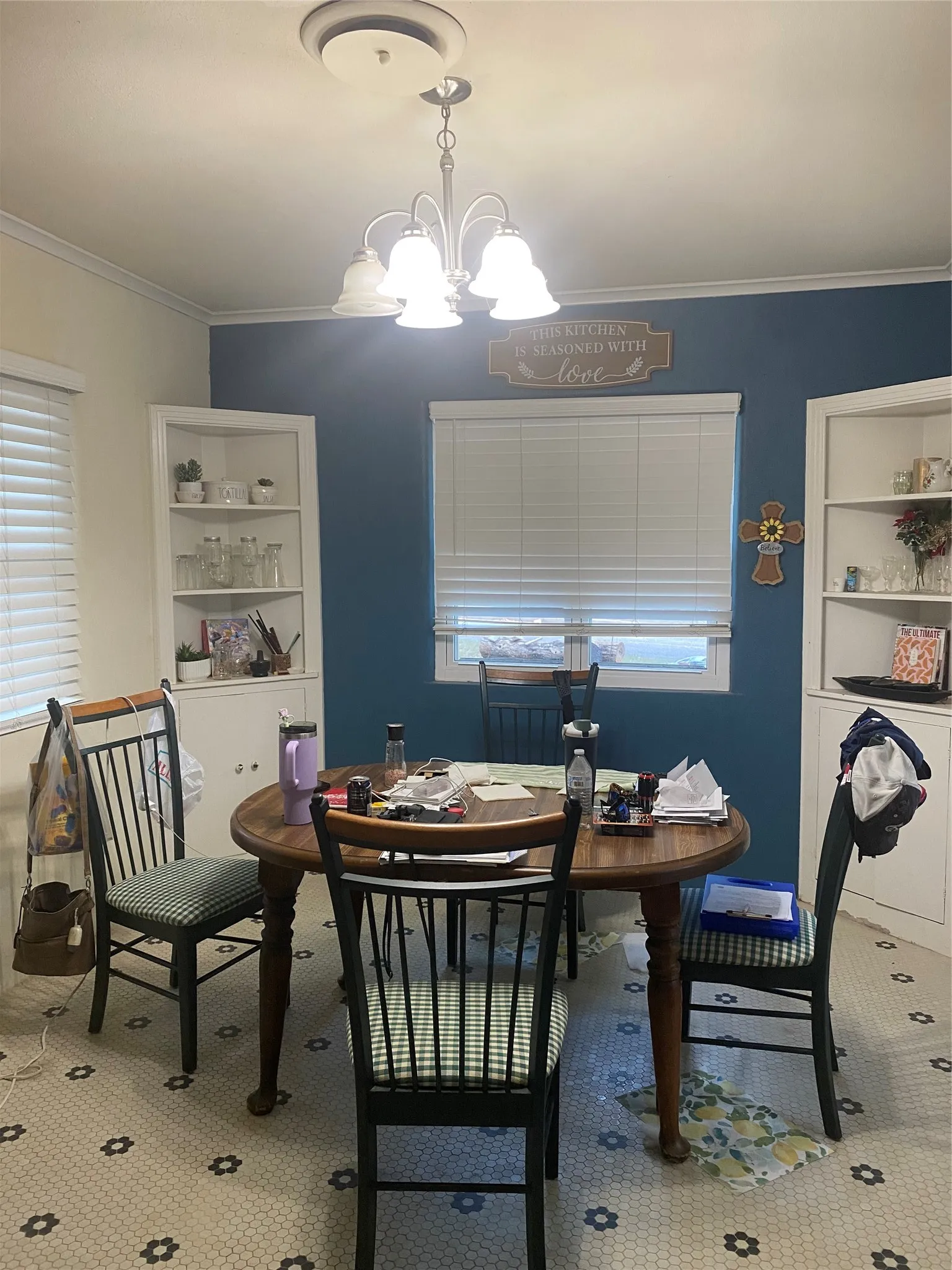 Dining area or kitchenette