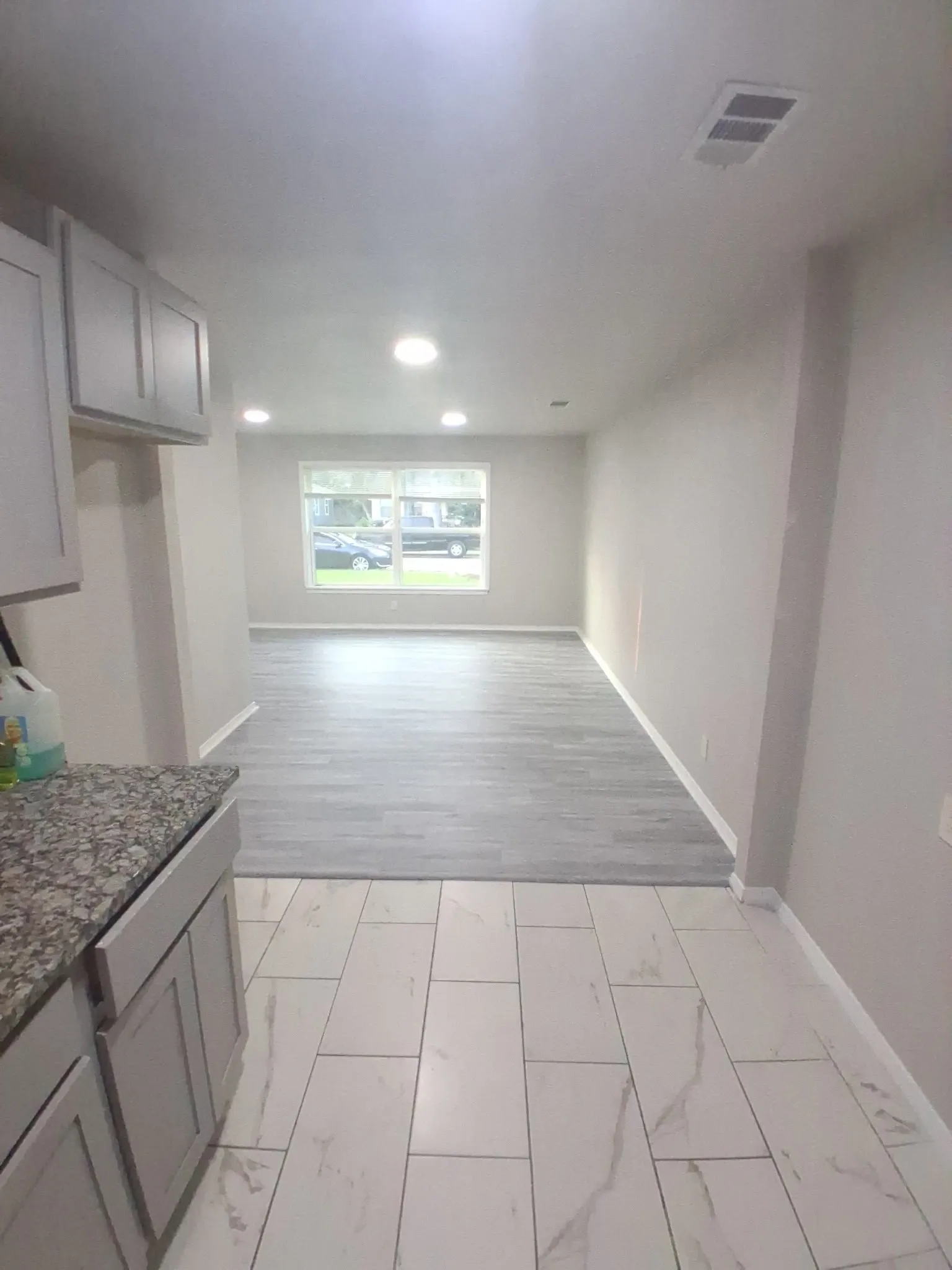 Duplex For Rent in Dallas County , 1310 Stone Drive, Irving, Texas 75061, 2 Bedroom, 1 Bathroom, 2 Garage spaces, 1,220 Sqft, built in 1952, Price $1,475, mls#21353718, Real Estate Agent in Irving, Homes For Rent in Dallas county, Homes For Rent in Irving, Realtor in Irving Texas, Real Estate Brokerage Independent Realty Texas, Luminita Cordes Realtor