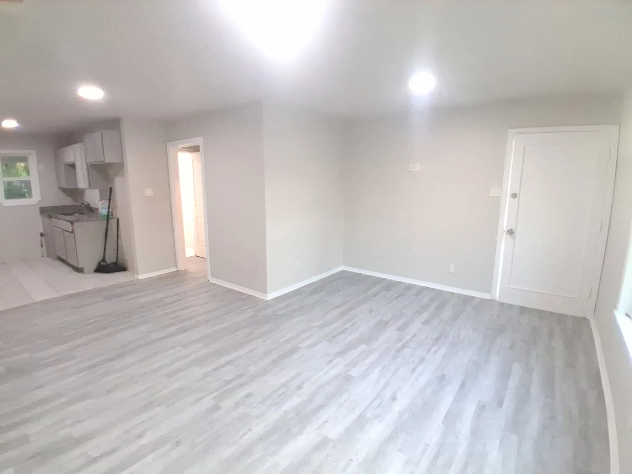 Duplex For Rent in Dallas County , 1310 Stone Drive, Irving, Texas 75061, 2 Bedroom, 1 Bathroom, 2 Garage spaces, 1,220 Sqft, built in 1952, Price $1,475, mls#21353718, Real Estate Agent in Irving, Homes For Rent in Dallas county, Homes For Rent in Irving, Realtor in Irving Texas, Real Estate Brokerage Independent Realty Texas, Luminita Cordes Realtor
