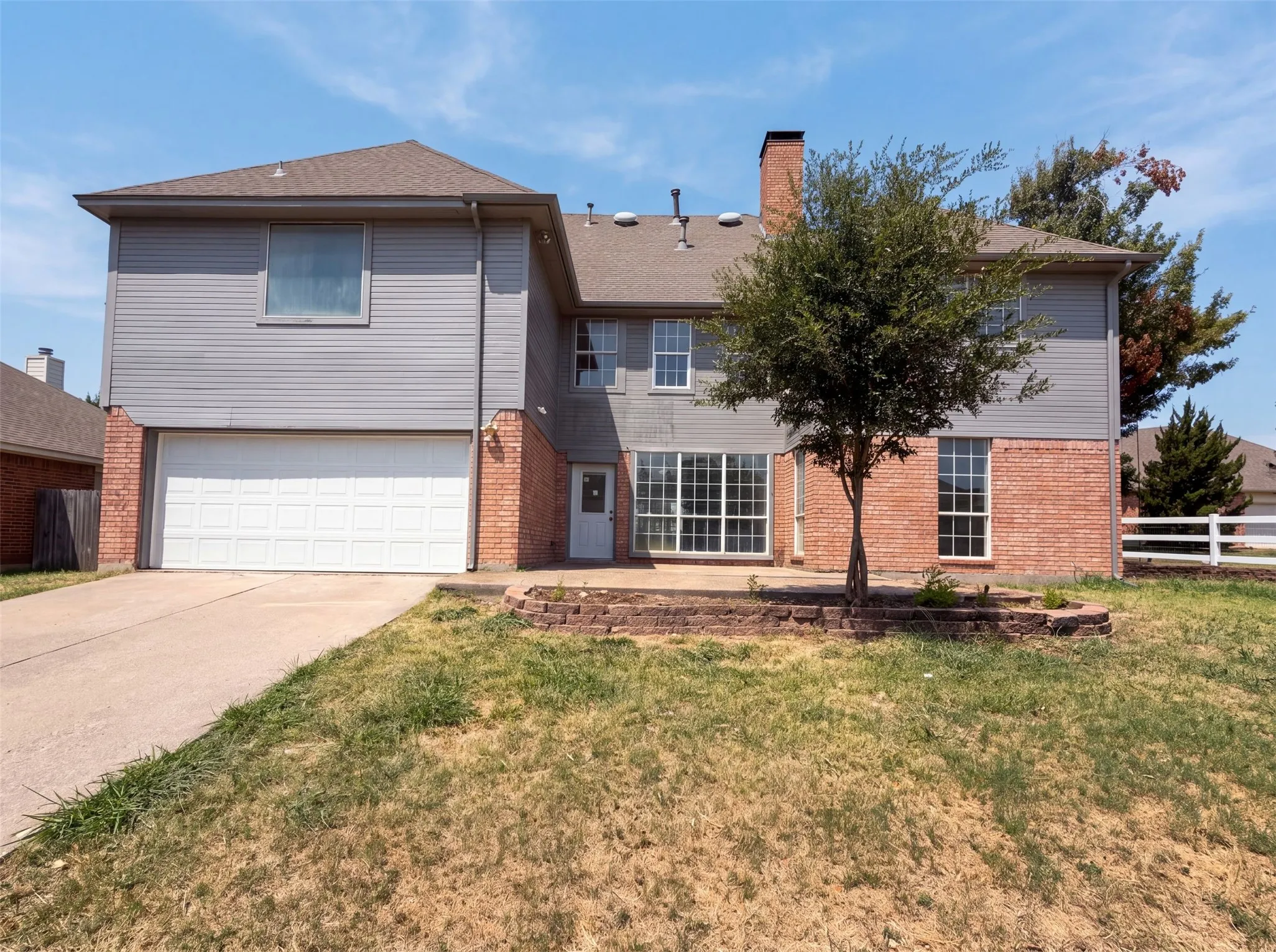Single Family Residence For Sale in Dallas County , 1231 Jeanette Way, Carrollton, Texas 75006, 5 Bedroom, 3 Bathroom, 2 Garage spaces, 3,673 Sqft, built in 1990, mls#21353719, Real Estate Agent in Carrollton, Homes For Sale in Dallas county, Homes For Sale in Carrollton, Realtor in Carrollton Texas, Real Estate Brokerage Independent Realty Texas, Luminita Cordes Realtor