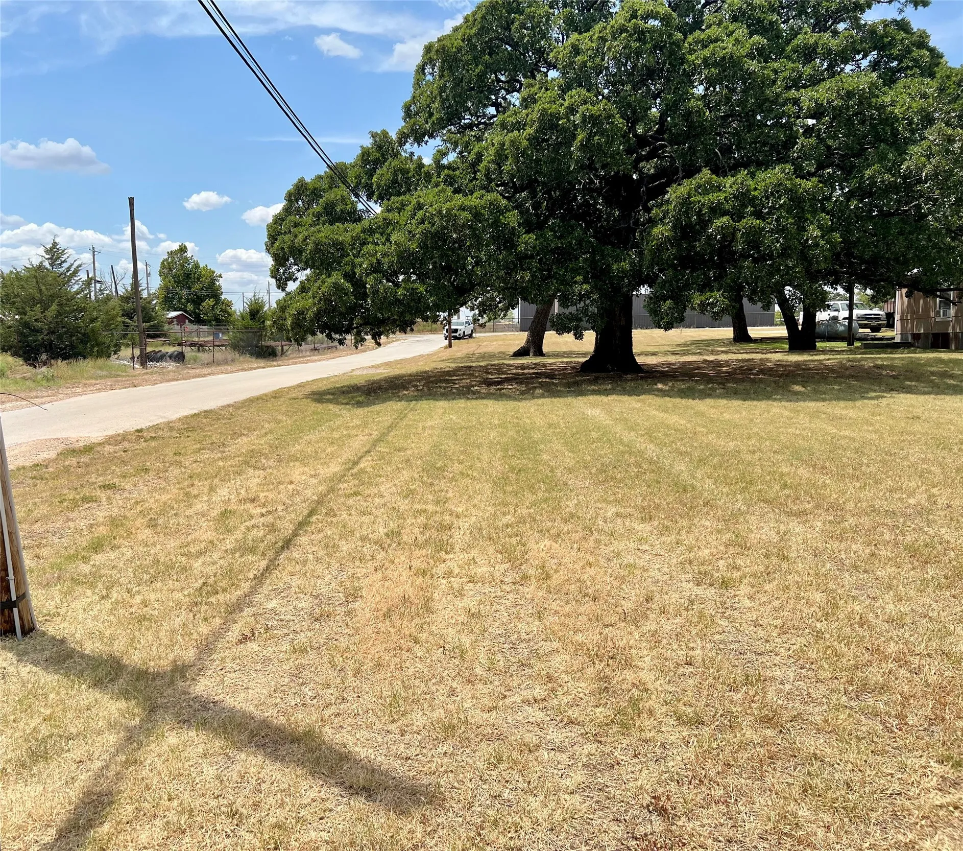 Unimproved Land For Sale in Montague County , 610 W Oak Street, Nocona, Texas 76255, 0, 0, Garage spaces, 0 Sqft, built in 0, Price $16,999, mls#21353722, Real Estate Agent in Nocona, Homes For Sale in Montague county, Homes For Sale in Nocona, Realtor in Nocona Texas, Real Estate Brokerage Independent Realty Texas, Luminita Cordes Realtor
