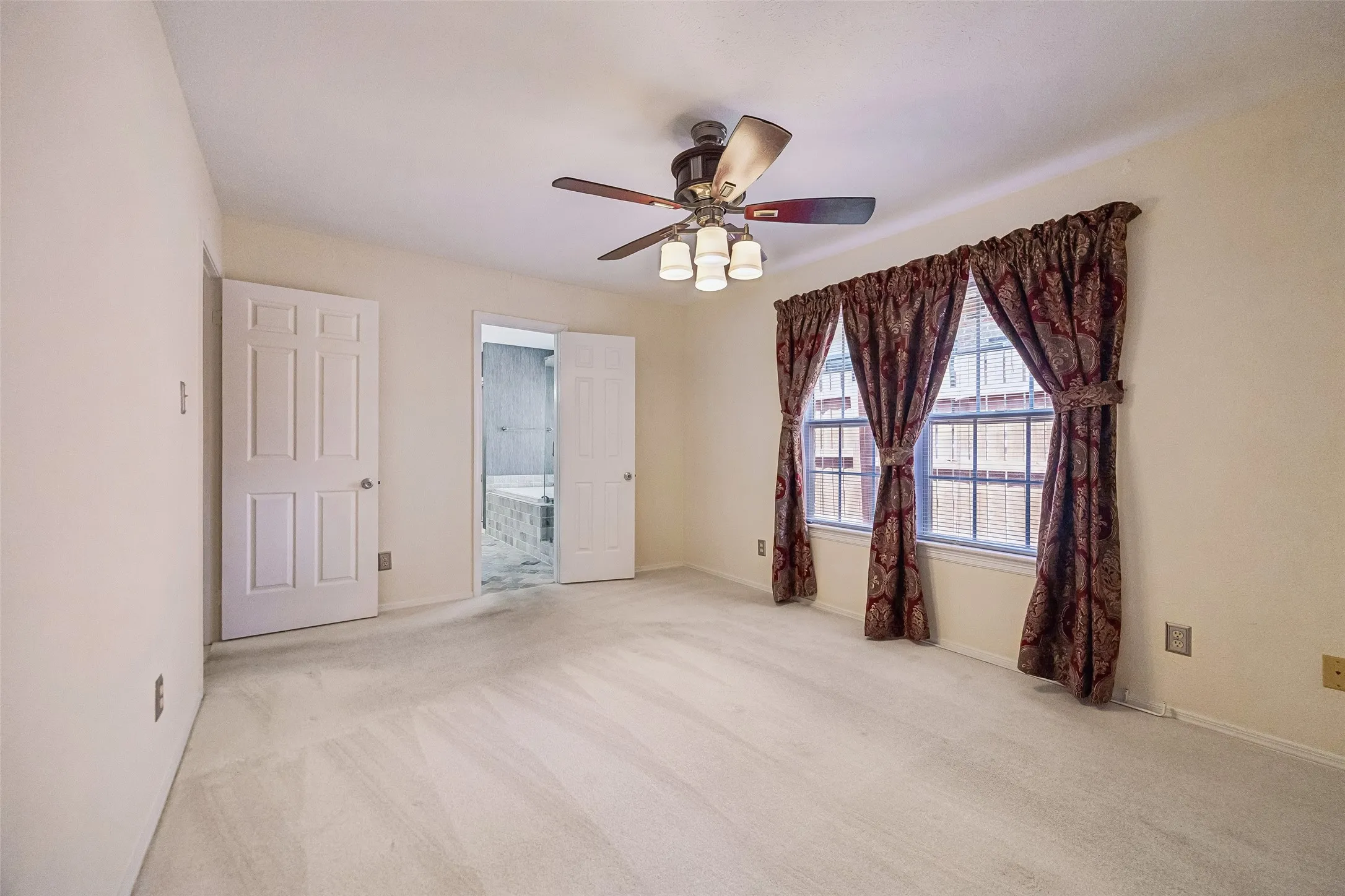 Single Family Residence For Sale in Collin County , 1524 Livingston Drive, Plano, Texas 75093, 3 Bedroom, 2 Bathroom, Garage spaces, 1,885 Sqft, built in 1984, mls#21353012, Real Estate Agent in Plano, Homes For Sale in Collin county, Homes For Sale in Plano, Realtor in Plano Texas, Real Estate Brokerage Independent Realty Texas, Luminita Cordes Realtor