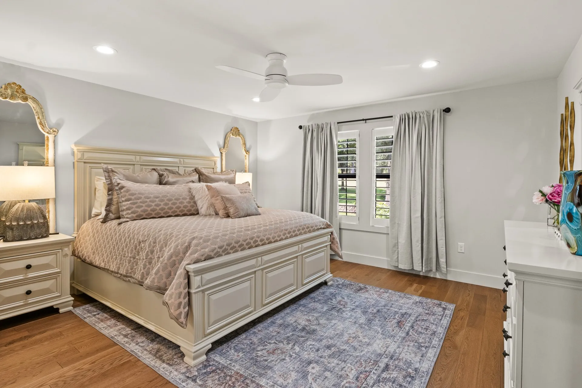 Single Family Residence For Sale in Franklin (TX) County , 79 Waters Edge Lane, Scroggins, Texas 75480, 5 Bedrooms, 6 Bathrooms, 2 Garage spaces, 3,492 Sqft, built in 2022, Price $1,560,000, mls#21352318, Real Estate Agent in Scroggins, Homes For Sale in Franklin (TX) county, Homes For Sale in Scroggins, Realtor in Scroggins Texas, Real Estate Brokerage Independent Realty Texas, Luminita Cordes Realtor