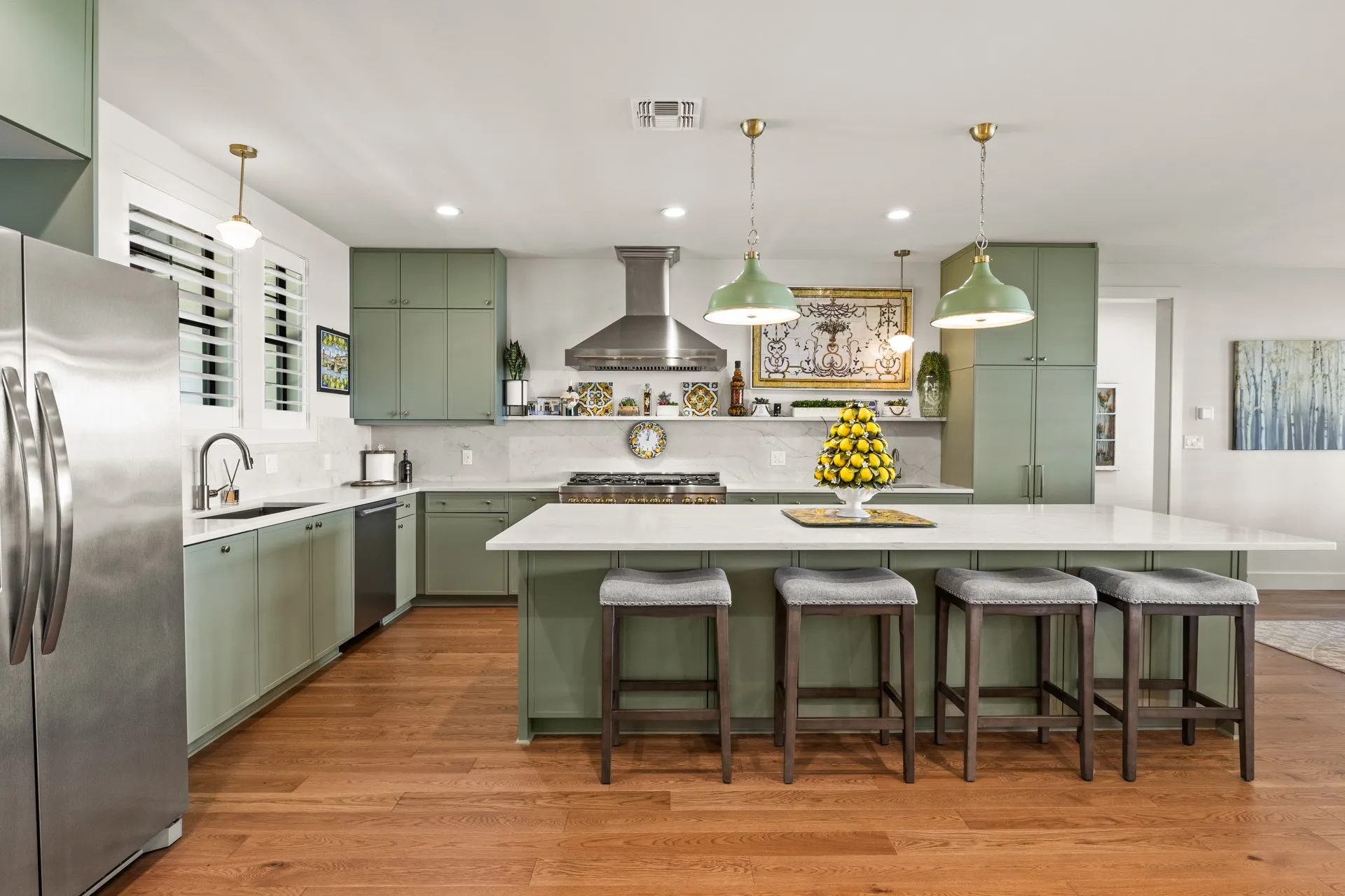 Single Family Residence For Sale in Franklin (TX) County , 79 Waters Edge Lane, Scroggins, Texas 75480, 5 Bedrooms, 6 Bathrooms, 2 Garage spaces, 3,492 Sqft, built in 2022, Price $1,560,000, mls#21352318, Real Estate Agent in Scroggins, Homes For Sale in Franklin (TX) county, Homes For Sale in Scroggins, Realtor in Scroggins Texas, Real Estate Brokerage Independent Realty Texas, Luminita Cordes Realtor
