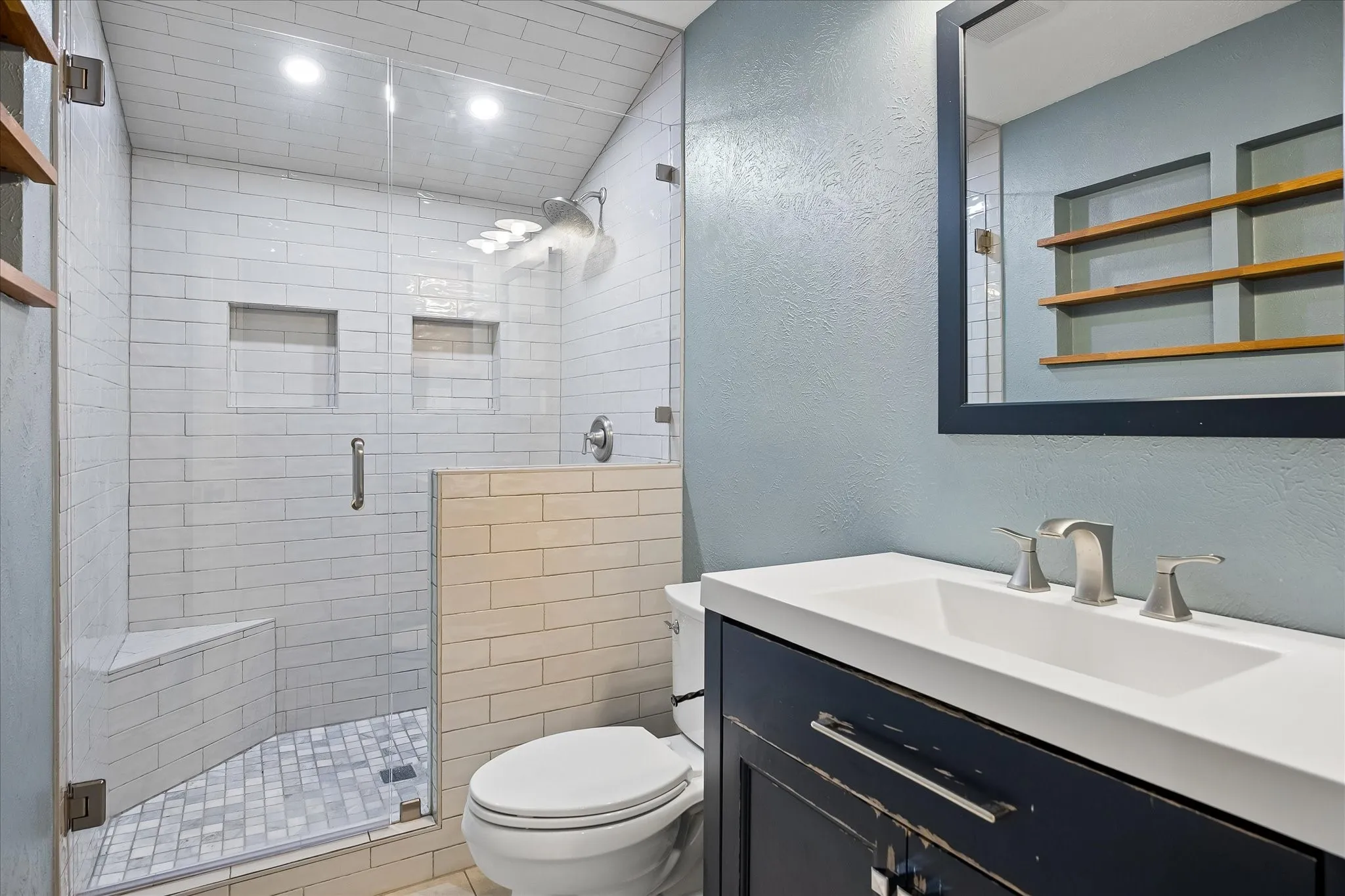 Single Family Residence For Sale in Tarrant County , 6729 Marilyn Lane, North Richland Hills, Texas 76180, 4 Bedroom, 2 Bathroom, Garage spaces, 1,926 Sqft, built in 1960, mls#21353696, Real Estate Agent in North Richland Hills, Homes For Sale in Tarrant county, Homes For Sale in North Richland Hills, Realtor in North Richland Hills Texas, Real Estate Brokerage Independent Realty Texas, Luminita Cordes Realtor