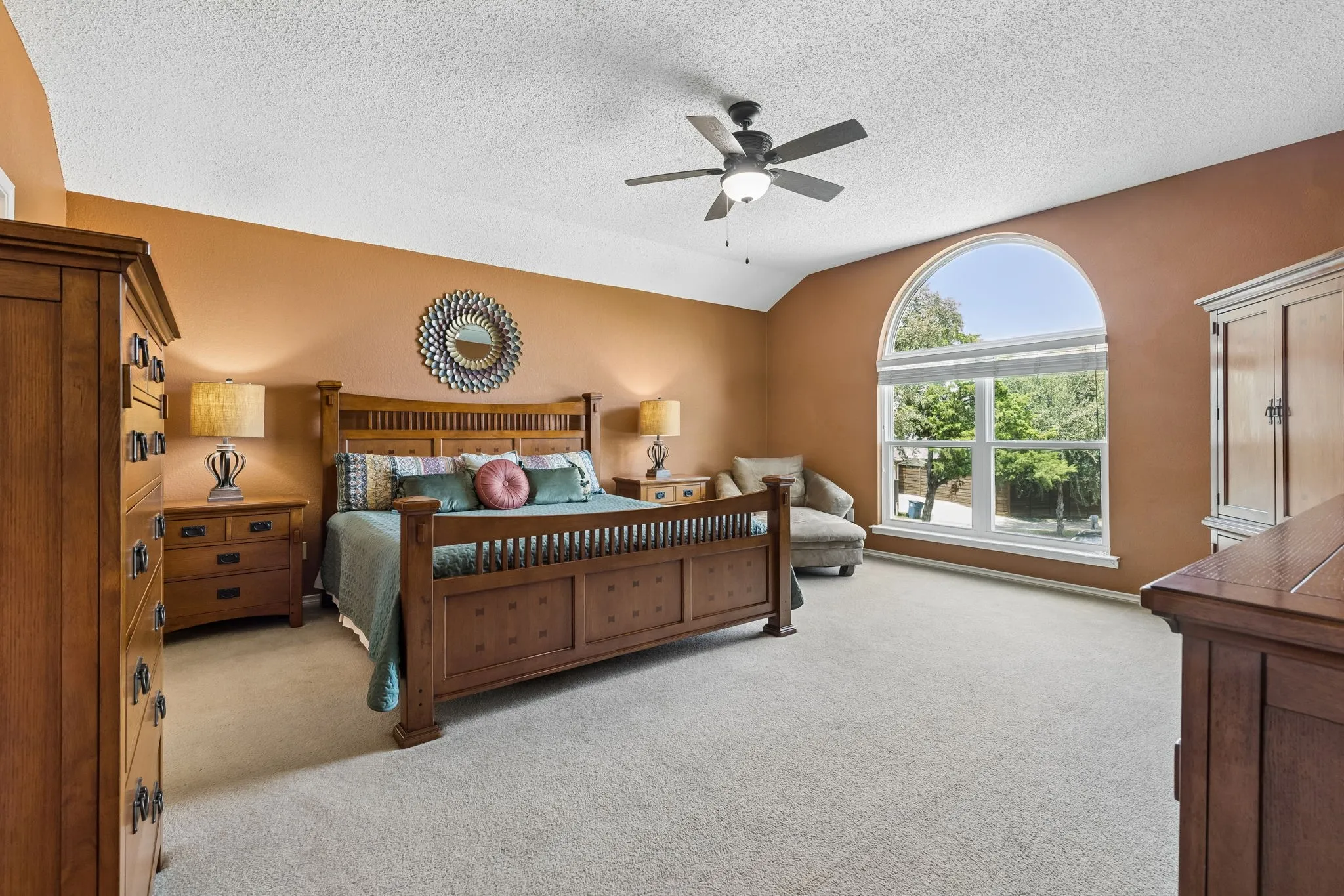 Single Family Residence For Sale in Rockwall County , 505 Big Oak Court, Rockwall, Texas 75087, 4 Bedroom, 3 Bathroom, 2 Garage spaces, 2,604 Sqft, built in 1999, mls#21353517, Real Estate Agent in Rockwall, Homes For Sale in Rockwall county, Homes For Sale in Rockwall, Realtor in Rockwall Texas, Real Estate Brokerage Independent Realty Texas, Luminita Cordes Realtor