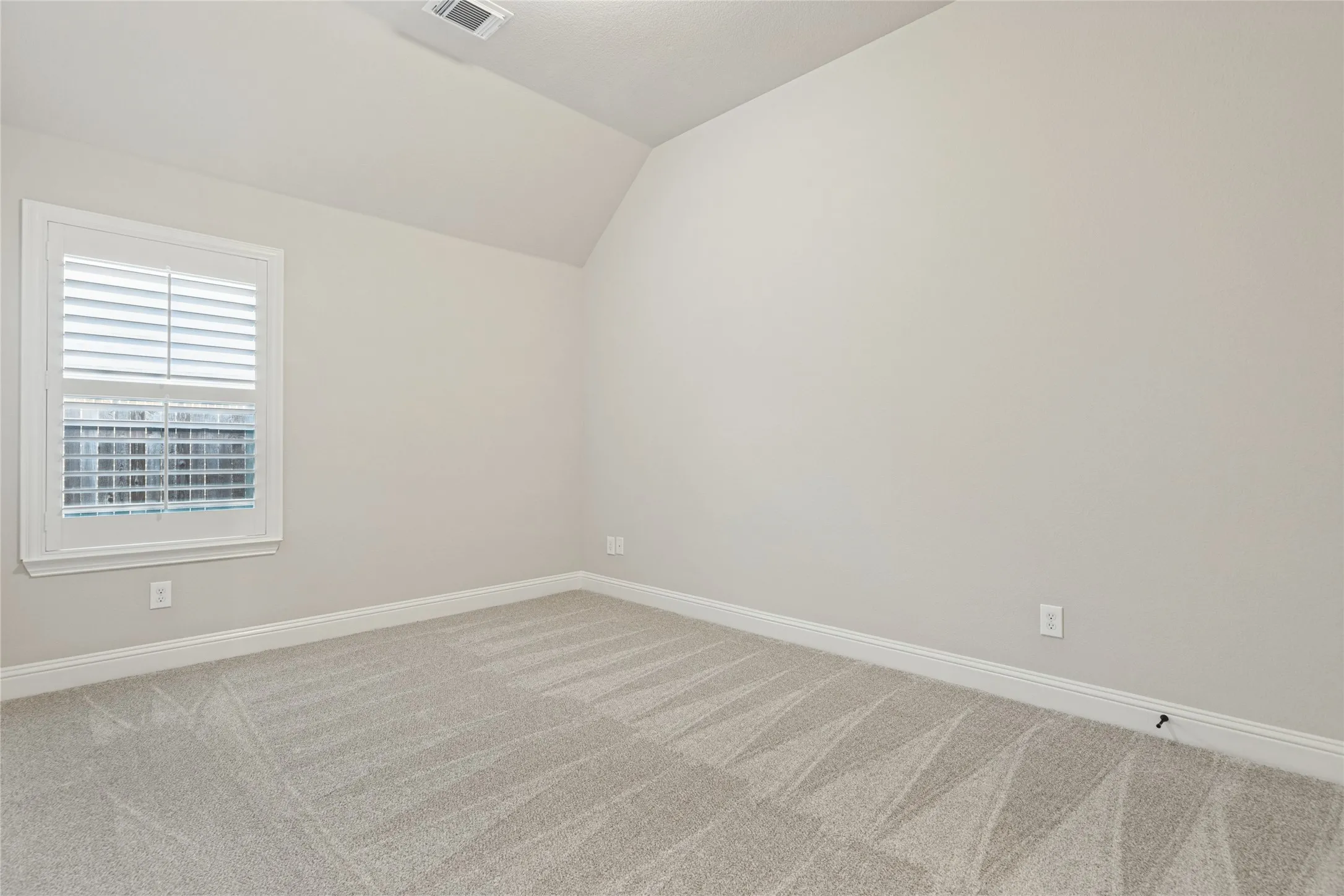 Single Family Residence For Sale in Denton County , 2362 Walnut Grove Lane, Frisco, Texas 75034, 3 Bedroom, 2 Bathroom, 3 Garage spaces, 2,173 Sqft, built in 2014, mls#21351638, Real Estate Agent in Frisco, Homes For Sale in Denton county, Homes For Sale in Frisco, Realtor in Frisco Texas, Real Estate Brokerage Independent Realty Texas, Luminita Cordes Realtor
