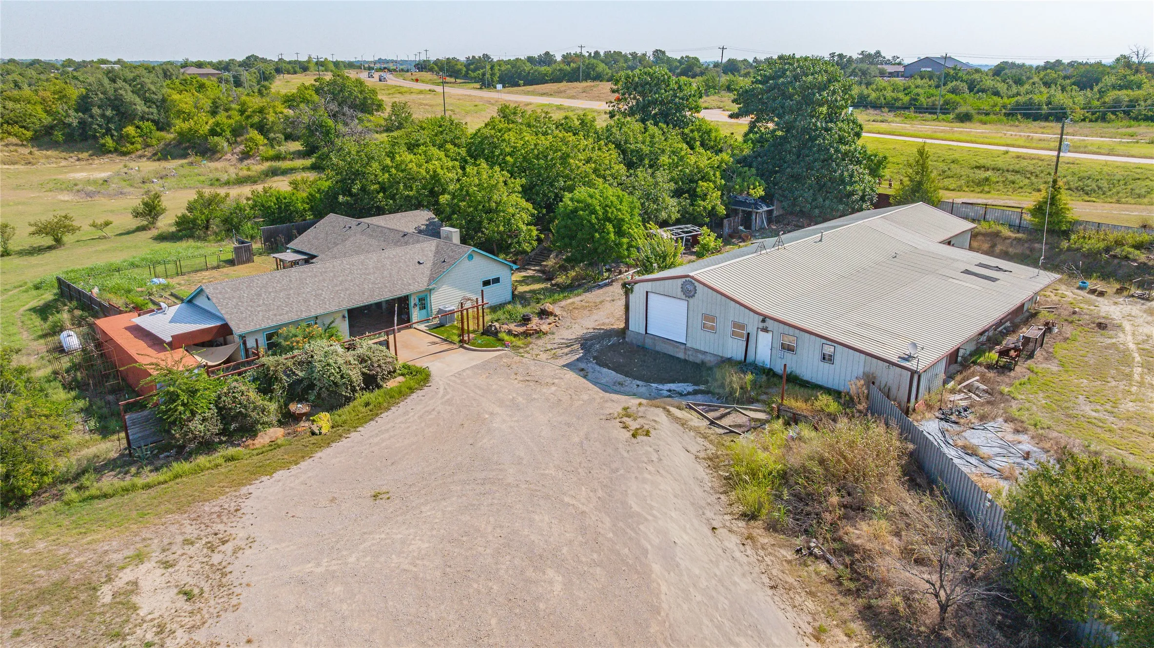 Industrial For Sale in Parker County , 1890 Old Mineral Wells Highway, Weatherford, Texas 76088, 0, 0, Garage spaces, 1,610 Sqft, built in 2011, Price $1,175,000, mls#21349946, Real Estate Agent in Weatherford, Homes For Sale in Parker county, Homes For Sale in Weatherford, Realtor in Weatherford Texas, Real Estate Brokerage Independent Realty Texas, Luminita Cordes Realtor