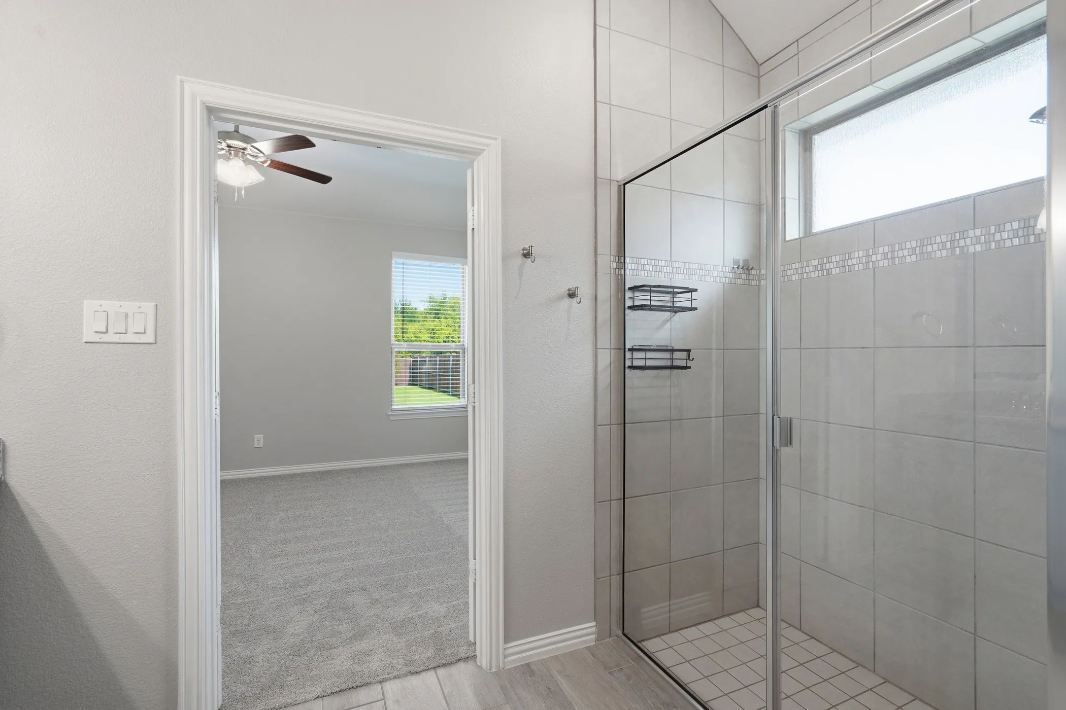 Single Family Residence For Sale in Johnson County , 1133 Rushmore Drive, Burleson, Texas 76028, 5 Bedroom, 4 Bathroom, 2 Garage spaces, 2,526 Sqft, built in 2022, mls#21339624, Real Estate Agent in Burleson, Homes For Sale in Johnson county, Homes For Sale in Burleson, Realtor in Burleson Texas, Real Estate Brokerage Independent Realty Texas, Luminita Cordes Realtor