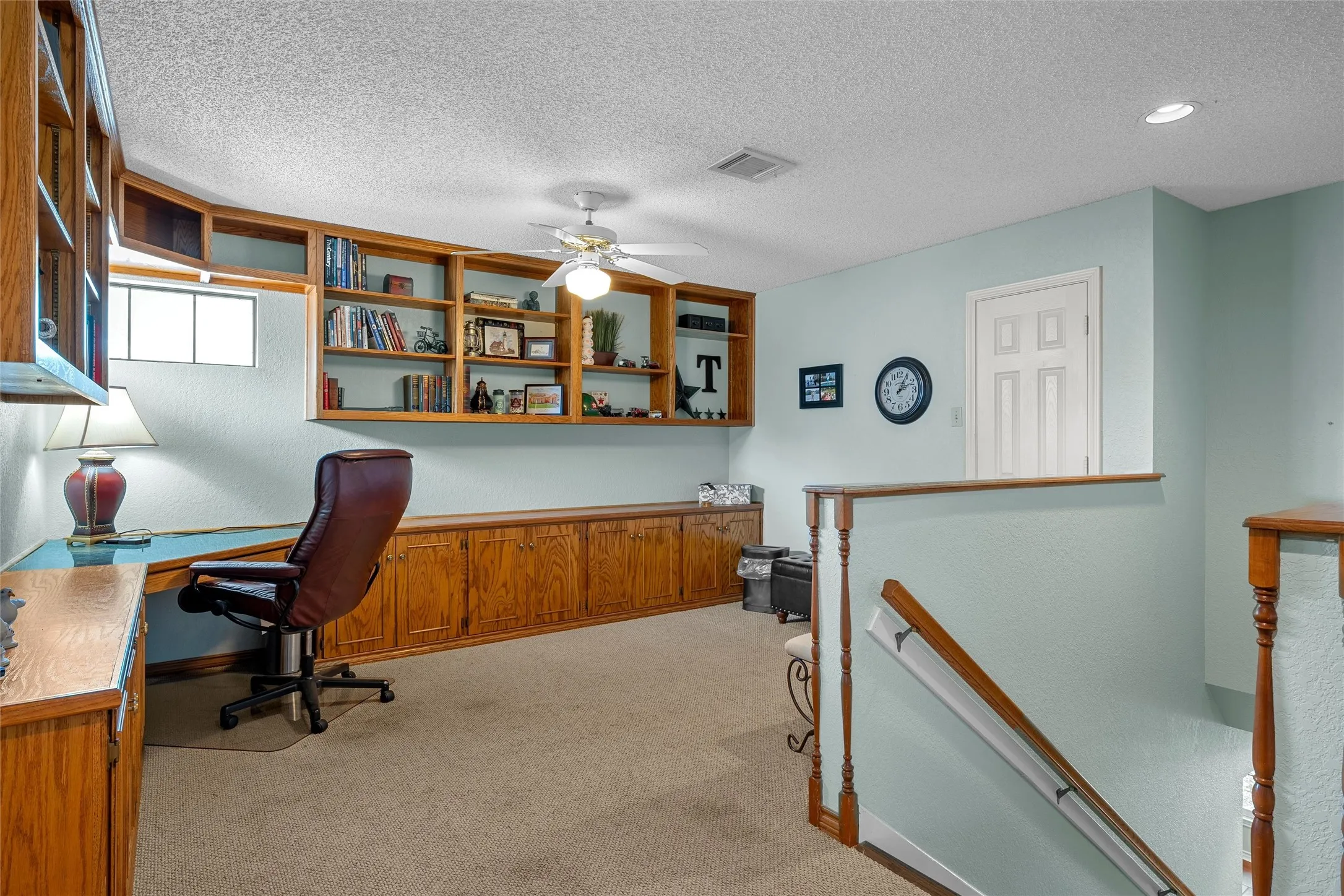 Single Family Residence For Sale in Mc Lennan County , 316 Tree Grove, Woodway, Texas 76712, 3 Bedroom, 3 Bathroom, 1 Garage spaces, 2,007 Sqft, built in 1991, mls#21349365, Real Estate Agent in Woodway, Homes For Sale in Mc Lennan county, Homes For Sale in Woodway, Realtor in Woodway Texas, Real Estate Brokerage Independent Realty Texas, Luminita Cordes Realtor