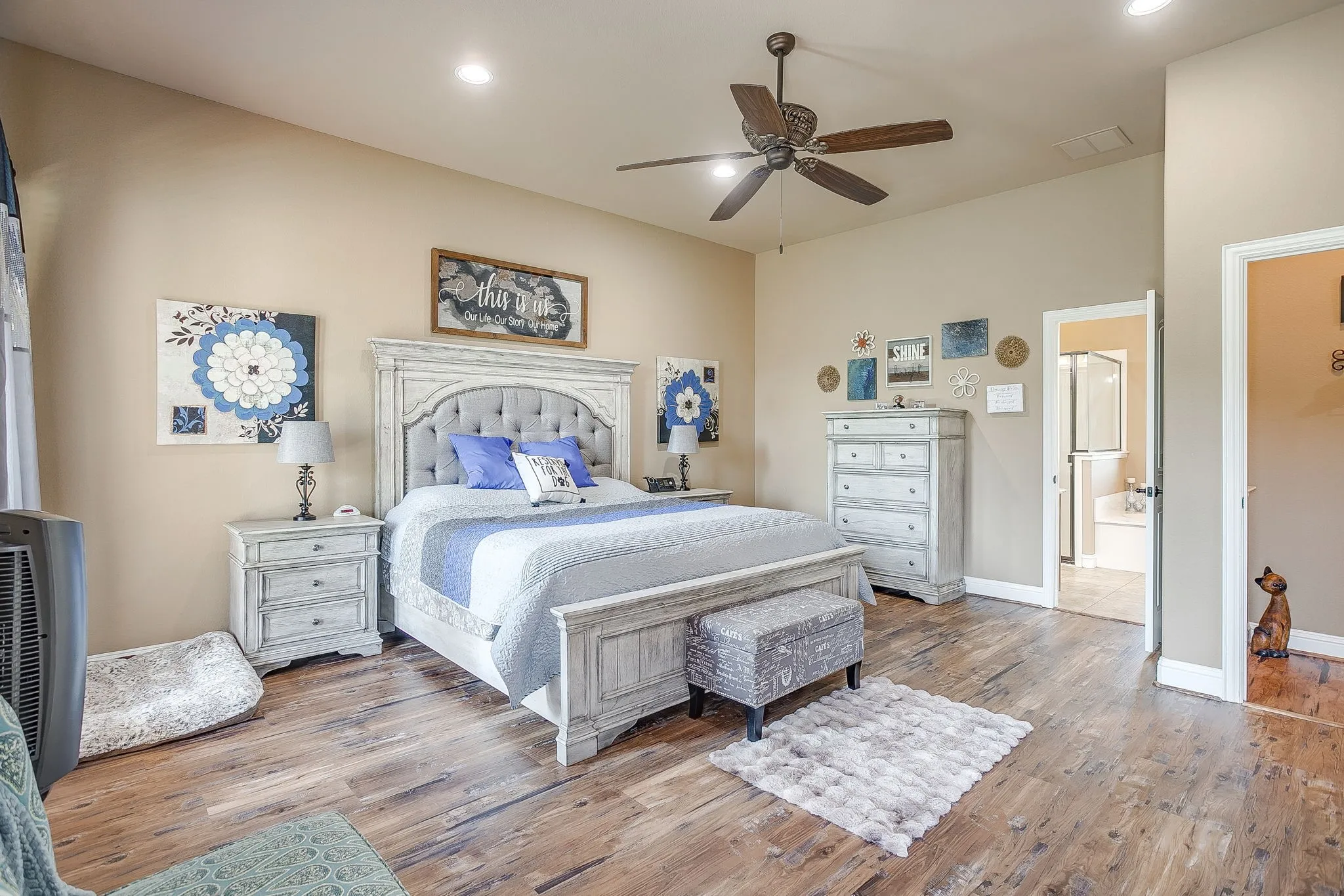 Single Family Residence For Sale in Johnson County , 8401 Fullerton Drive, Cleburne, Texas 76033, 5 Bedroom, 3 Bathroom, 3 Garage spaces, 2,800 Sqft, built in 2013, mls#21353642, Real Estate Agent in Cleburne, Homes For Sale in Johnson county, Homes For Sale in Cleburne, Realtor in Cleburne Texas, Real Estate Brokerage Independent Realty Texas, Luminita Cordes Realtor