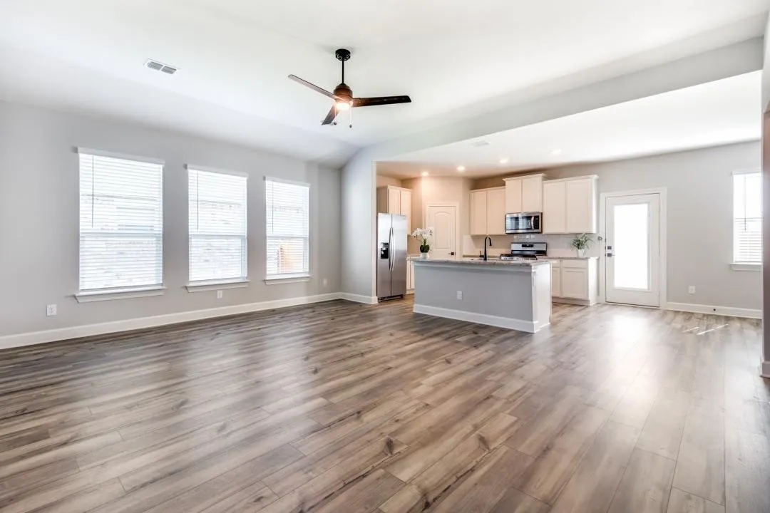 Single Family Residence For Rent in Collin County , 1009 Calhoun Drive, Anna, Texas 75409, 4 Bedroom, 2 Bathroom, 2 Garage spaces, 1,801 Sqft, built in 2023, mls#21347599, Real Estate Agent in Anna, Homes For Rent in Collin county, Homes For Rent in Anna, Realtor in Anna Texas, Real Estate Brokerage Independent Realty Texas, Luminita Cordes Realtor