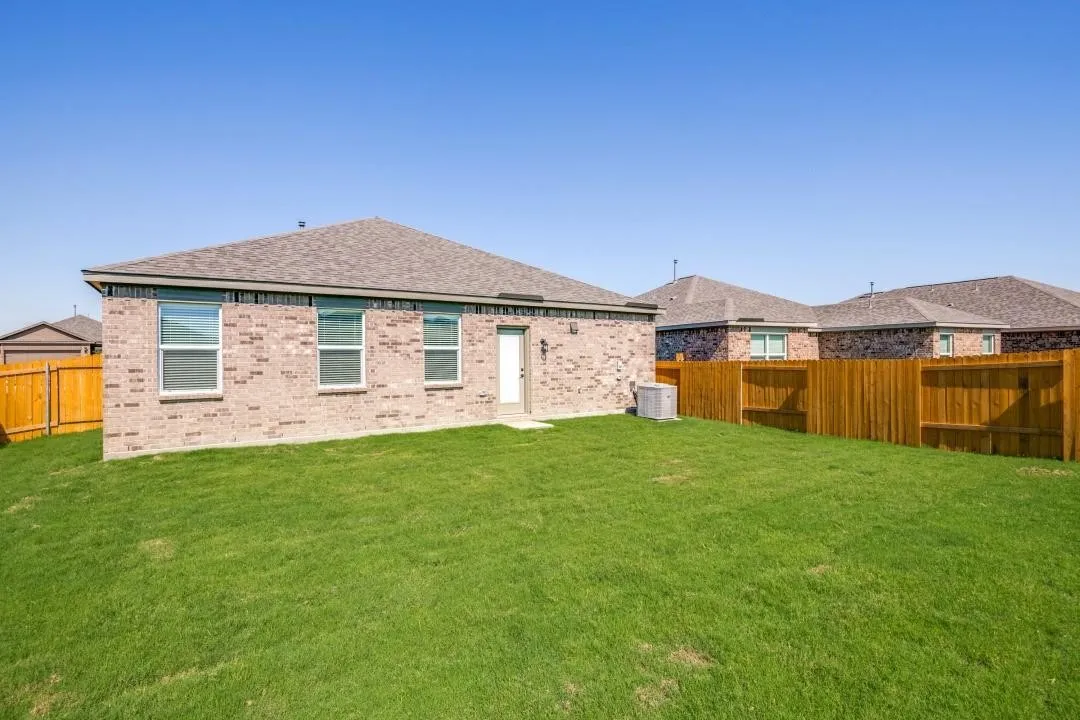 Single Family Residence For Rent in Collin County , 1009 Calhoun Drive, Anna, Texas 75409, 4 Bedroom, 2 Bathroom, 2 Garage spaces, 1,801 Sqft, built in 2023, mls#21347599, Real Estate Agent in Anna, Homes For Rent in Collin county, Homes For Rent in Anna, Realtor in Anna Texas, Real Estate Brokerage Independent Realty Texas, Luminita Cordes Realtor