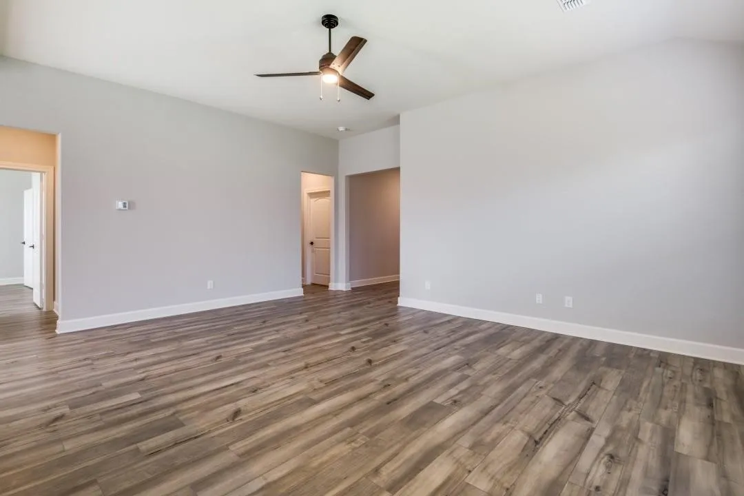 Single Family Residence For Rent in Collin County , 1009 Calhoun Drive, Anna, Texas 75409, 4 Bedroom, 2 Bathroom, 2 Garage spaces, 1,801 Sqft, built in 2023, mls#21347599, Real Estate Agent in Anna, Homes For Rent in Collin county, Homes For Rent in Anna, Realtor in Anna Texas, Real Estate Brokerage Independent Realty Texas, Luminita Cordes Realtor