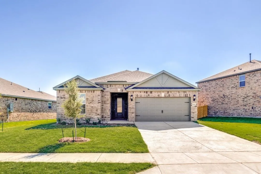 Single Family Residence For Rent in Collin County , 1009 Calhoun Drive, Anna, Texas 75409, 4 Bedroom, 2 Bathroom, 2 Garage spaces, 1,801 Sqft, built in 2023, mls#21347599, Real Estate Agent in Anna, Homes For Rent in Collin county, Homes For Rent in Anna, Realtor in Anna Texas, Real Estate Brokerage Independent Realty Texas, Luminita Cordes Realtor