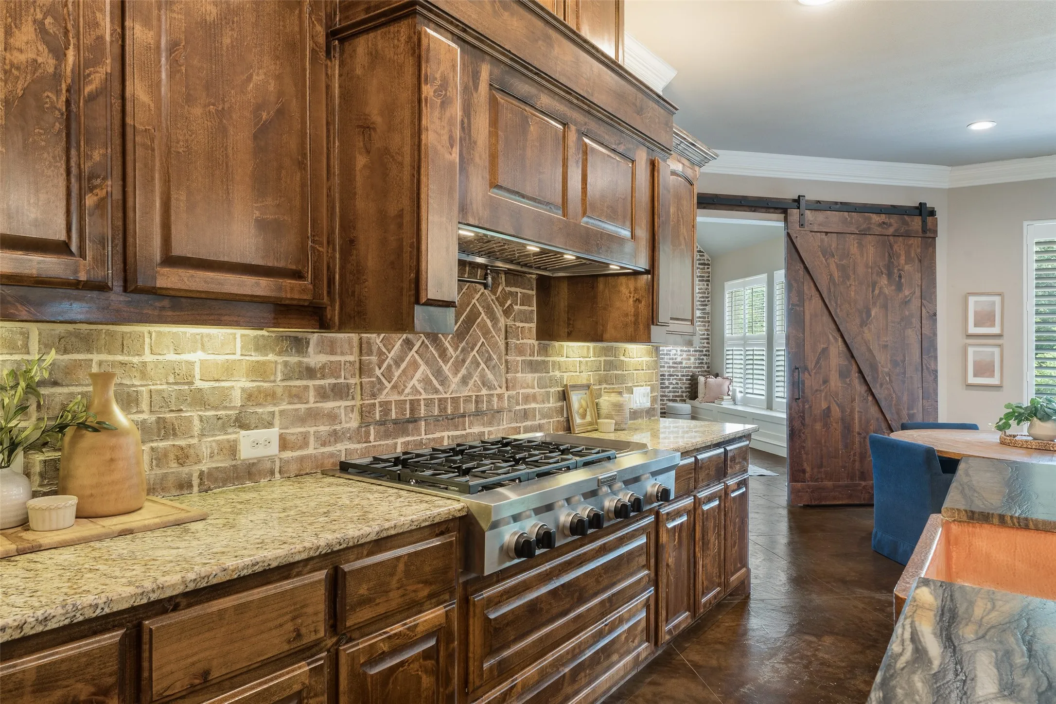 Single Family Residence For Sale in Collin County , 4640 Lake Breeze Drive, Mc Kinney, Texas 75071, 5 Bedroom, 3 Bathroom, 3 Garage spaces, 3,788 Sqft, built in 2016, mls#21353701, Real Estate Agent in Mc Kinney, Homes For Sale in Collin county, Homes For Sale in Mc Kinney, Realtor in Mc Kinney Texas, Real Estate Brokerage Independent Realty Texas, Luminita Cordes Realtor