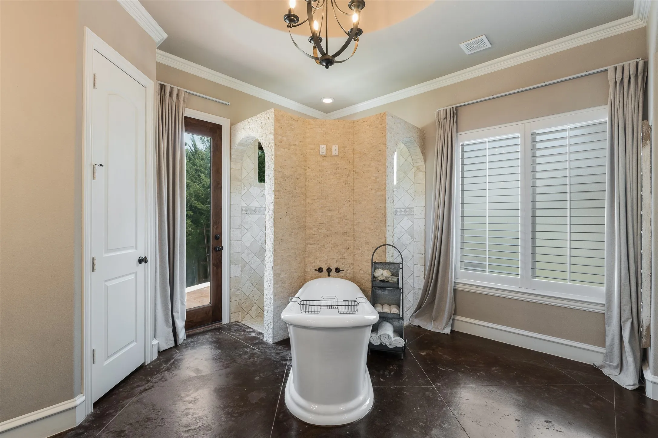 Single Family Residence For Sale in Collin County , 4640 Lake Breeze Drive, Mc Kinney, Texas 75071, 5 Bedroom, 3 Bathroom, 3 Garage spaces, 3,788 Sqft, built in 2016, mls#21353701, Real Estate Agent in Mc Kinney, Homes For Sale in Collin county, Homes For Sale in Mc Kinney, Realtor in Mc Kinney Texas, Real Estate Brokerage Independent Realty Texas, Luminita Cordes Realtor