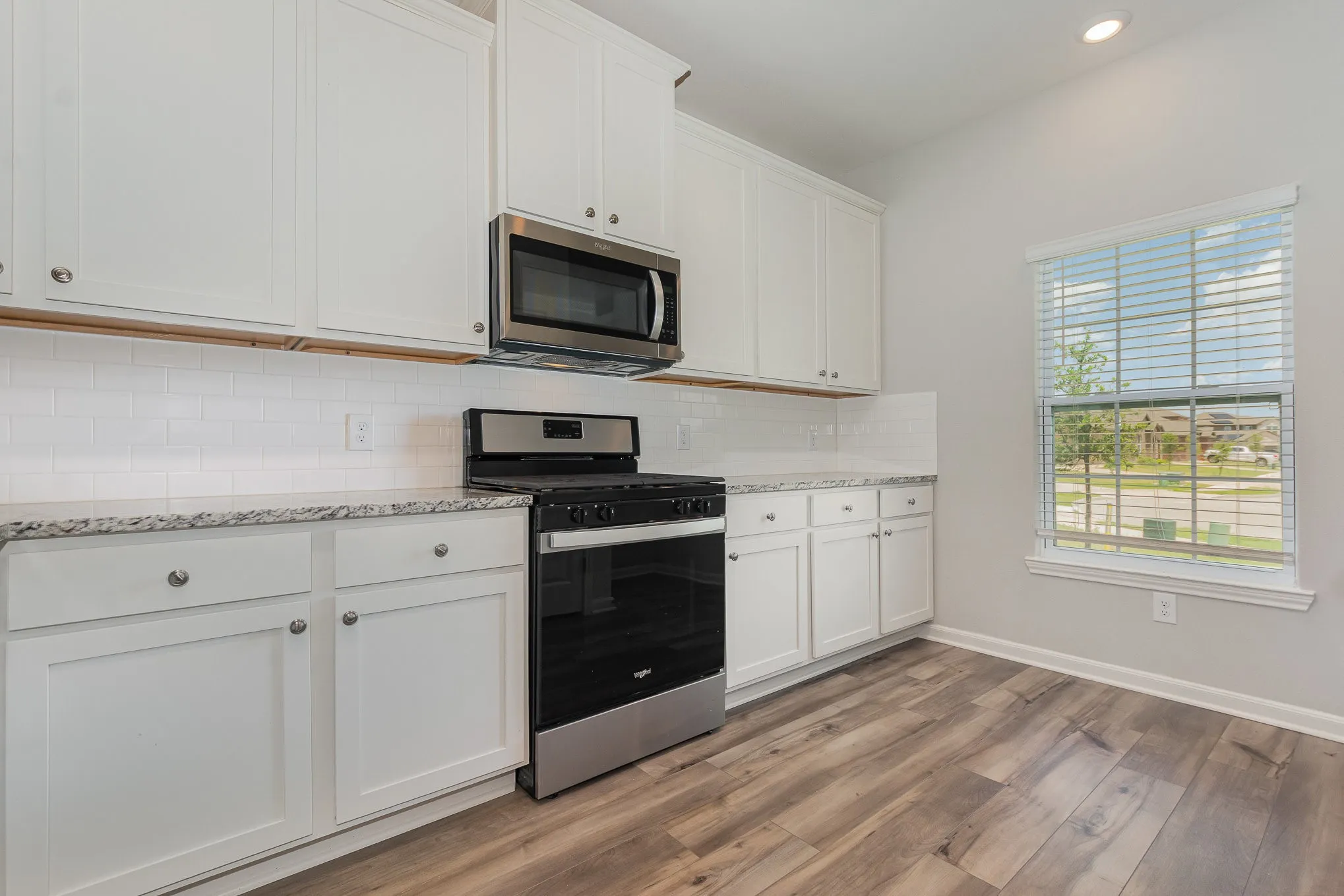 Single Family Residence For Sale in Collin County , 2117 Jeanine Drive, Anna, Texas 75409, 5 Bedroom, 3 Bathroom, 2 Garage spaces, 2,703 Sqft, built in 2022, mls#21353709, Real Estate Agent in Anna, Homes For Sale in Collin county, Homes For Sale in Anna, Realtor in Anna Texas, Real Estate Brokerage Independent Realty Texas, Luminita Cordes Realtor