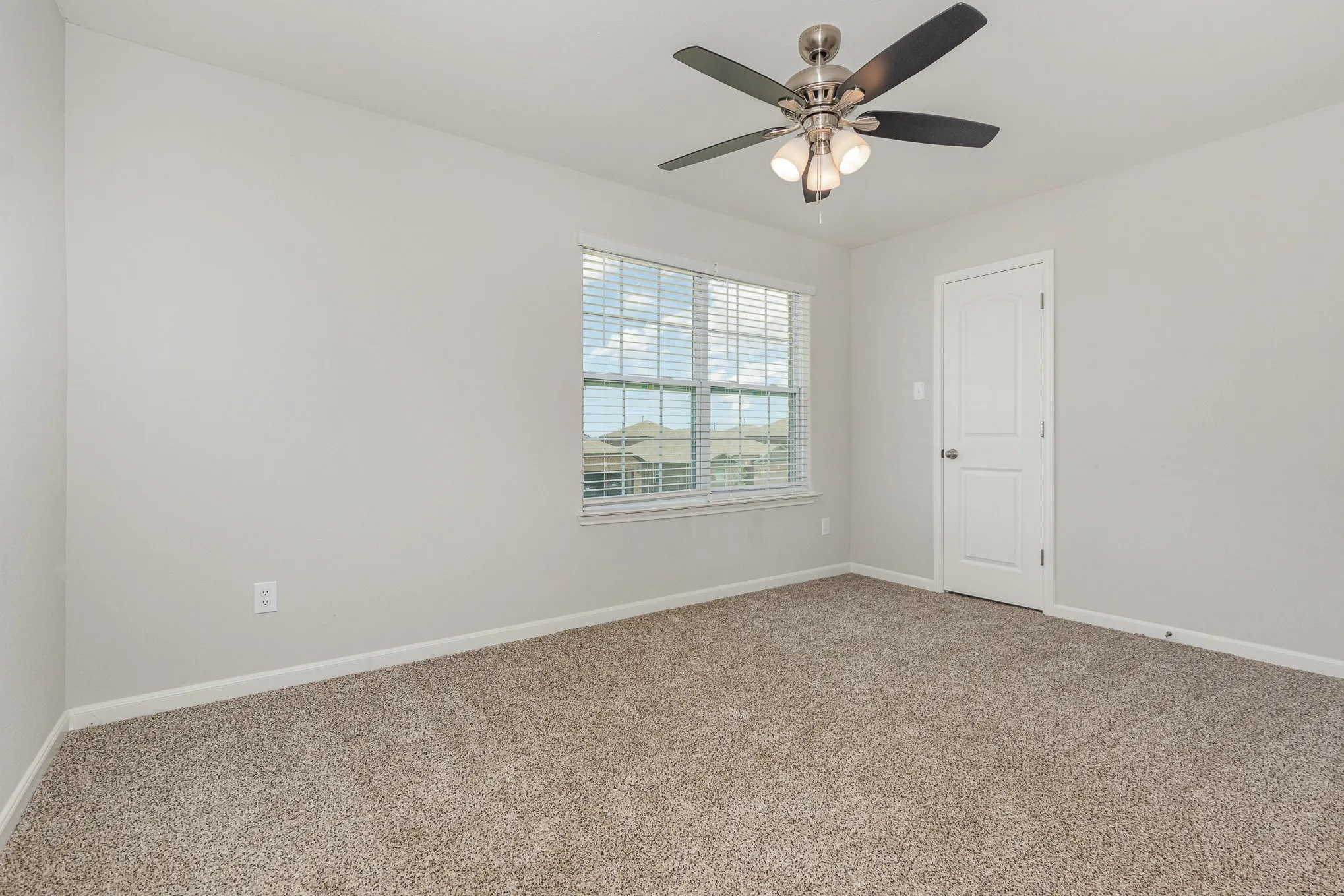 Single Family Residence For Sale in Collin County , 2117 Jeanine Drive, Anna, Texas 75409, 5 Bedroom, 3 Bathroom, 2 Garage spaces, 2,703 Sqft, built in 2022, mls#21353709, Real Estate Agent in Anna, Homes For Sale in Collin county, Homes For Sale in Anna, Realtor in Anna Texas, Real Estate Brokerage Independent Realty Texas, Luminita Cordes Realtor