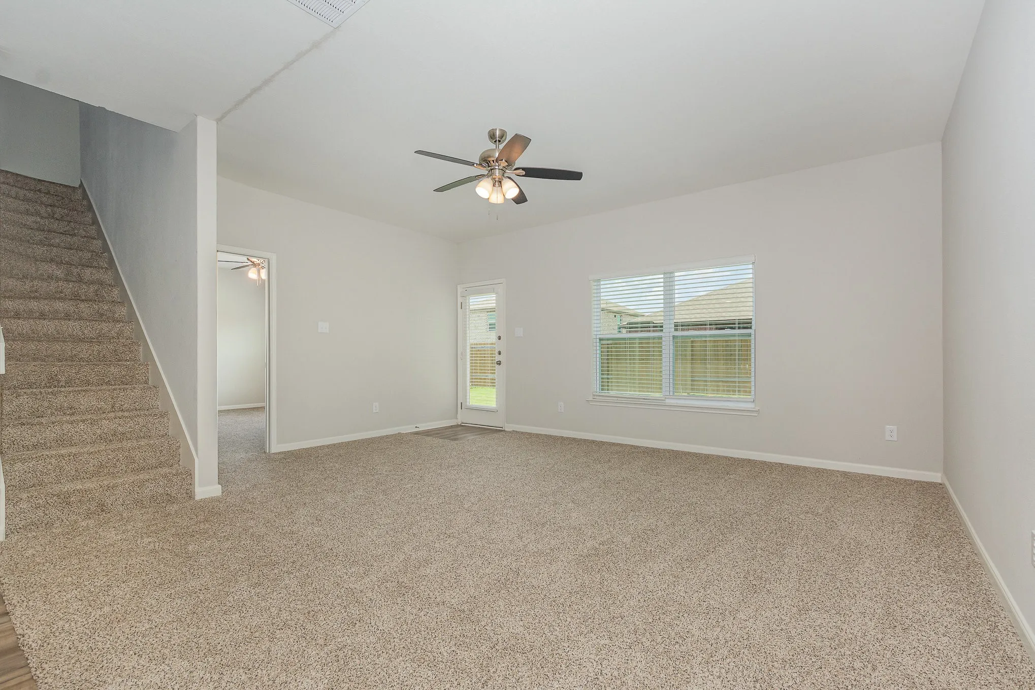 Single Family Residence For Sale in Collin County , 2117 Jeanine Drive, Anna, Texas 75409, 5 Bedroom, 3 Bathroom, 2 Garage spaces, 2,703 Sqft, built in 2022, mls#21353709, Real Estate Agent in Anna, Homes For Sale in Collin county, Homes For Sale in Anna, Realtor in Anna Texas, Real Estate Brokerage Independent Realty Texas, Luminita Cordes Realtor
